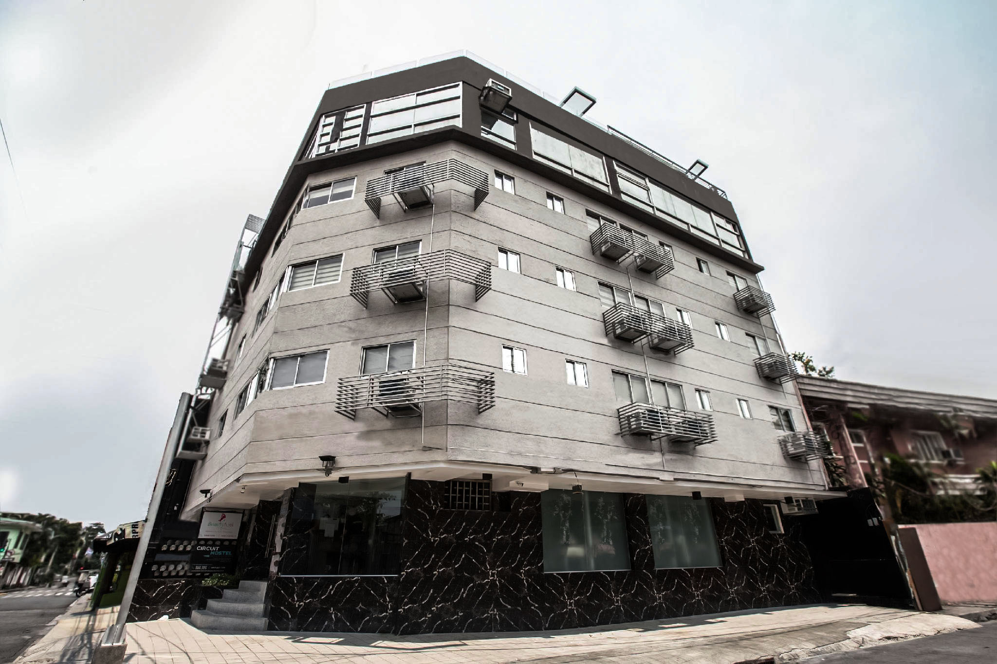 Circuit Hostel Makati