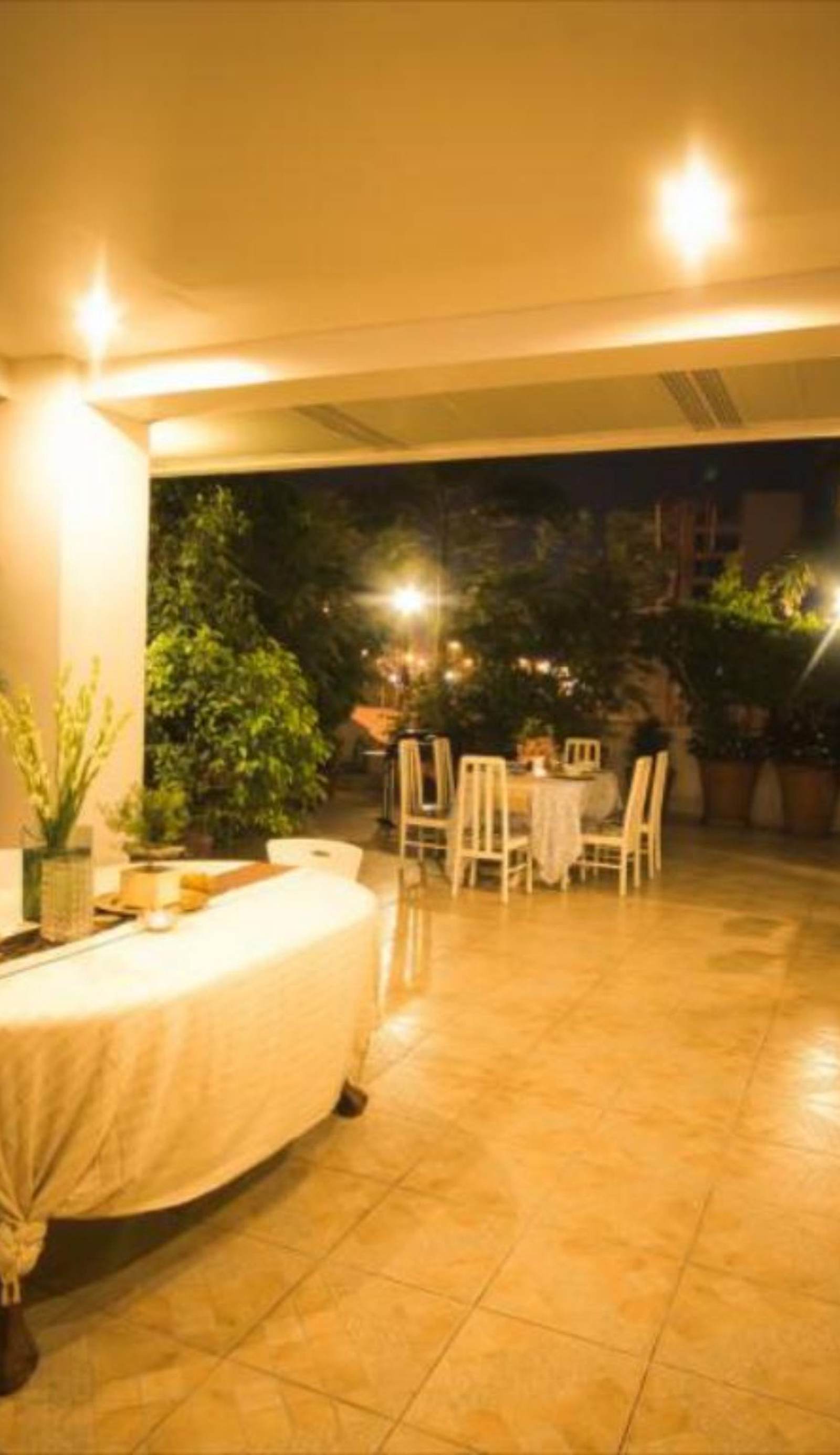 Townhouse OAK Avitel Hotel
