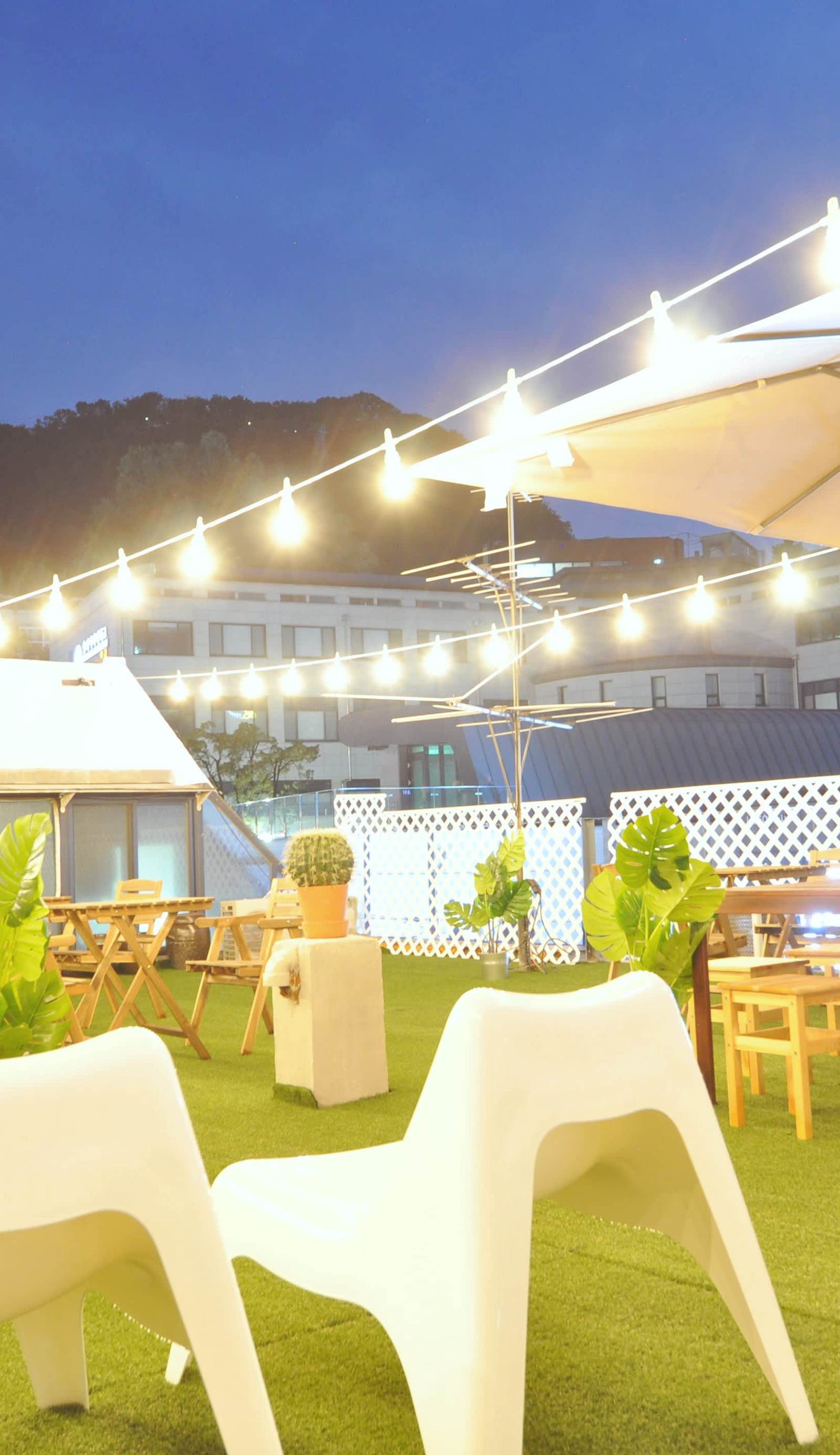 OYO Rooftop Hostel