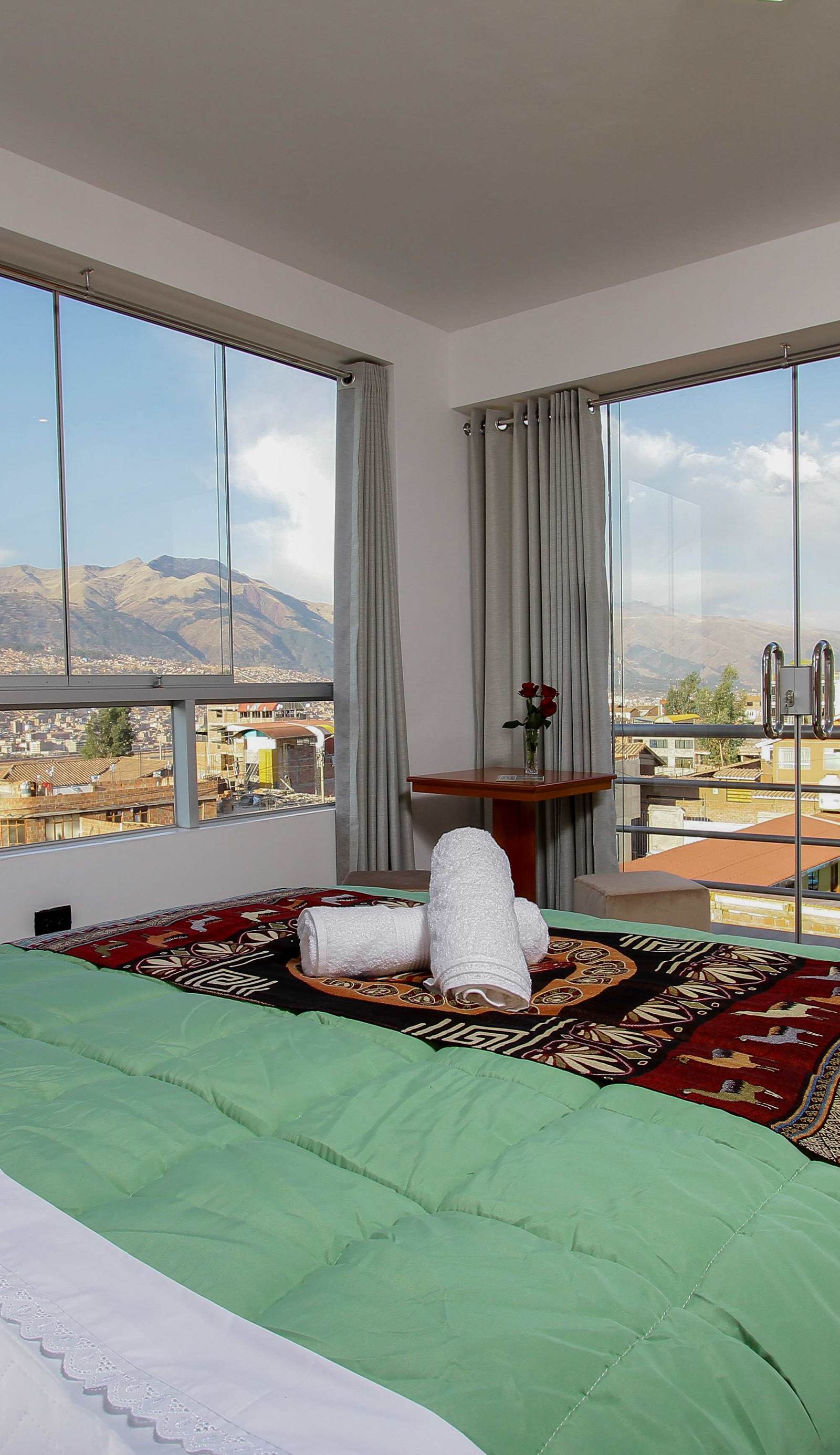 Latinos House Cusco