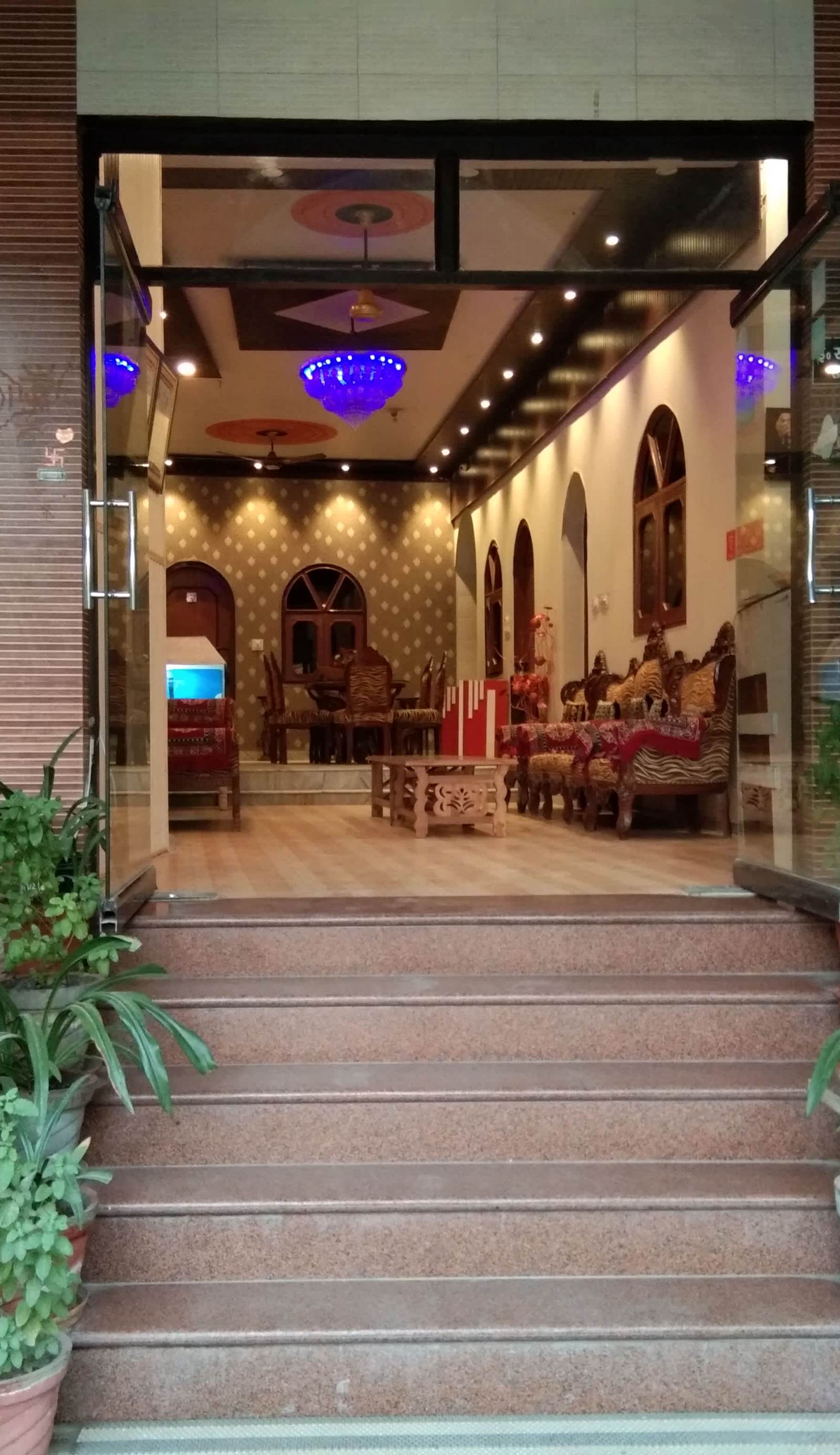 Hotel Rashmi