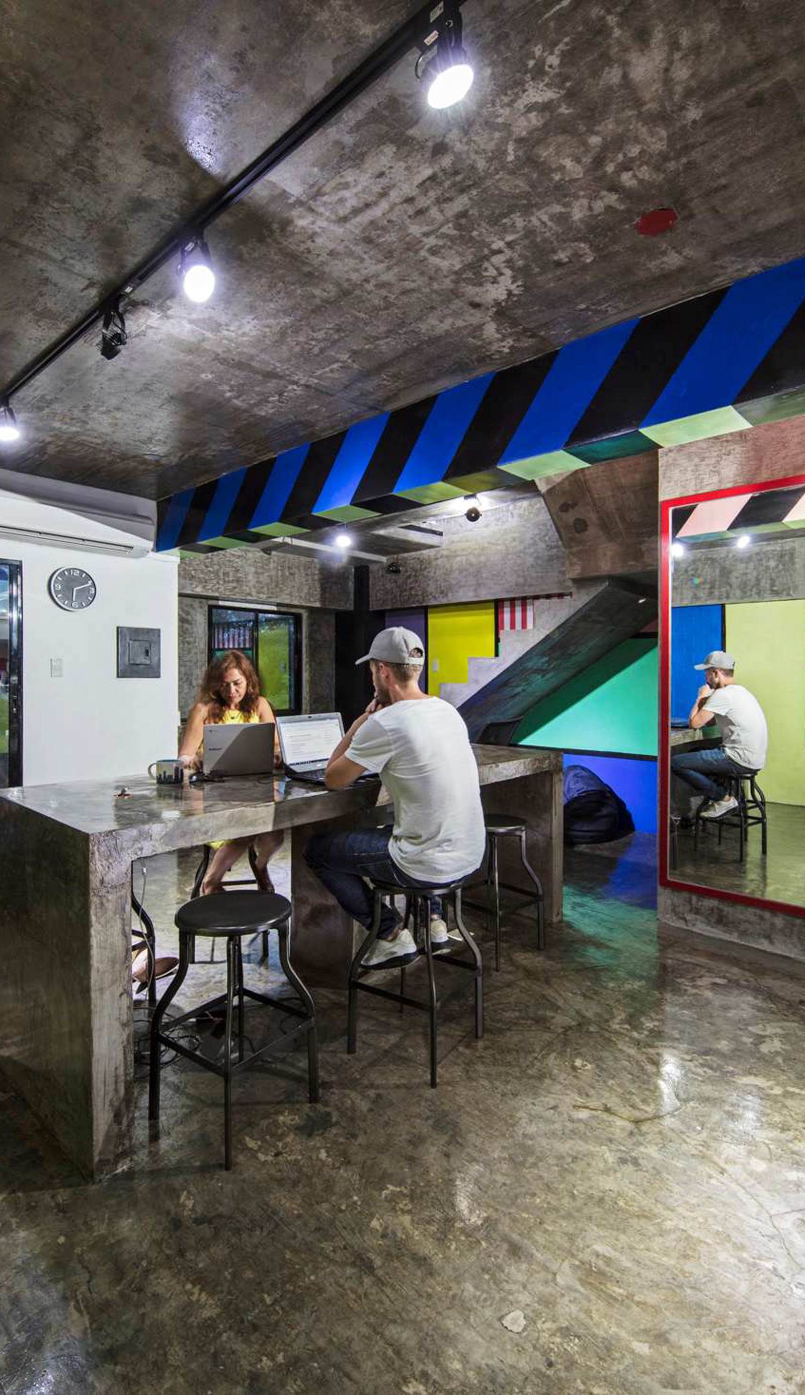 D522 Hostel