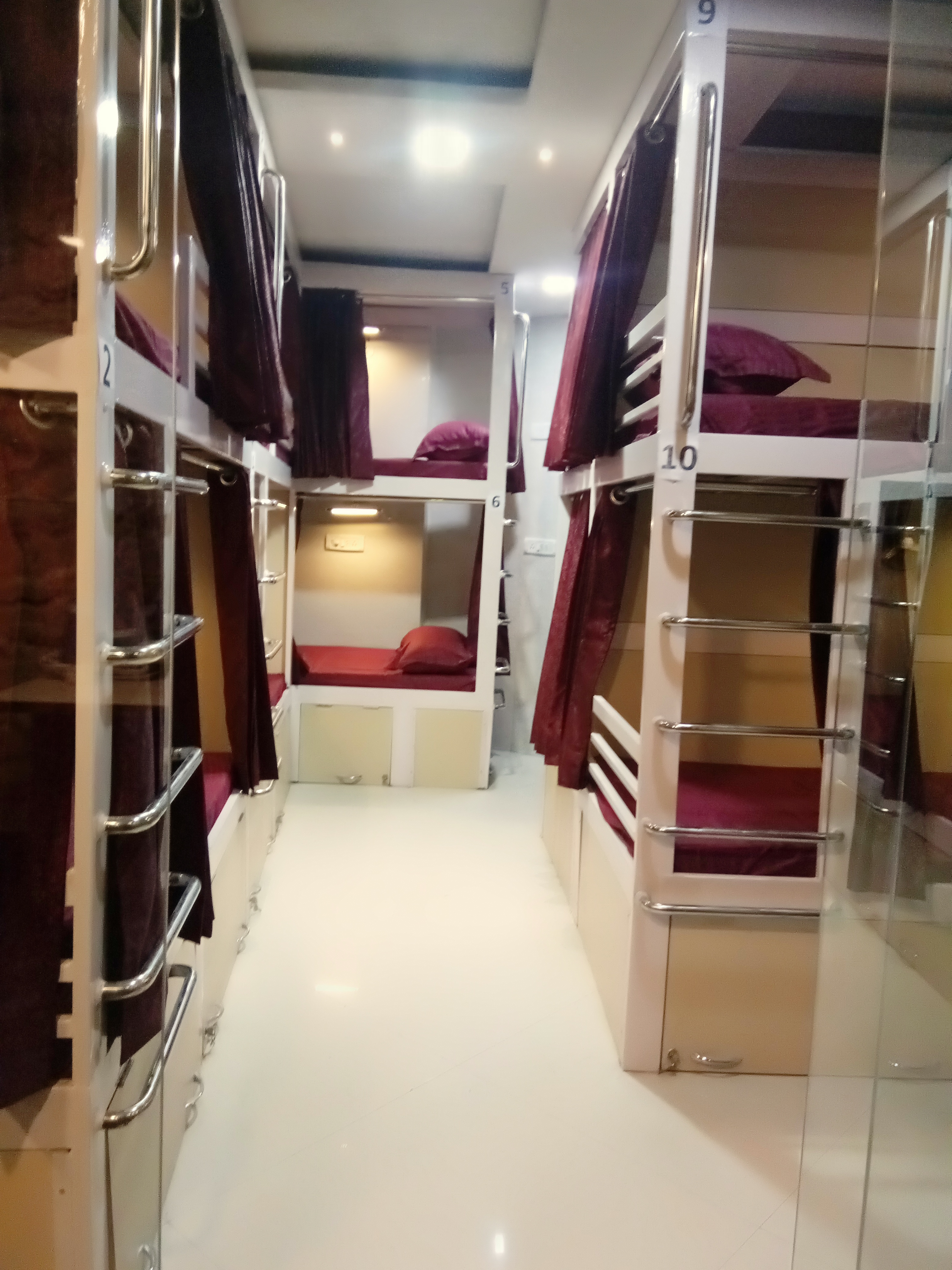 Hotel Parkside Grand Navjyoti