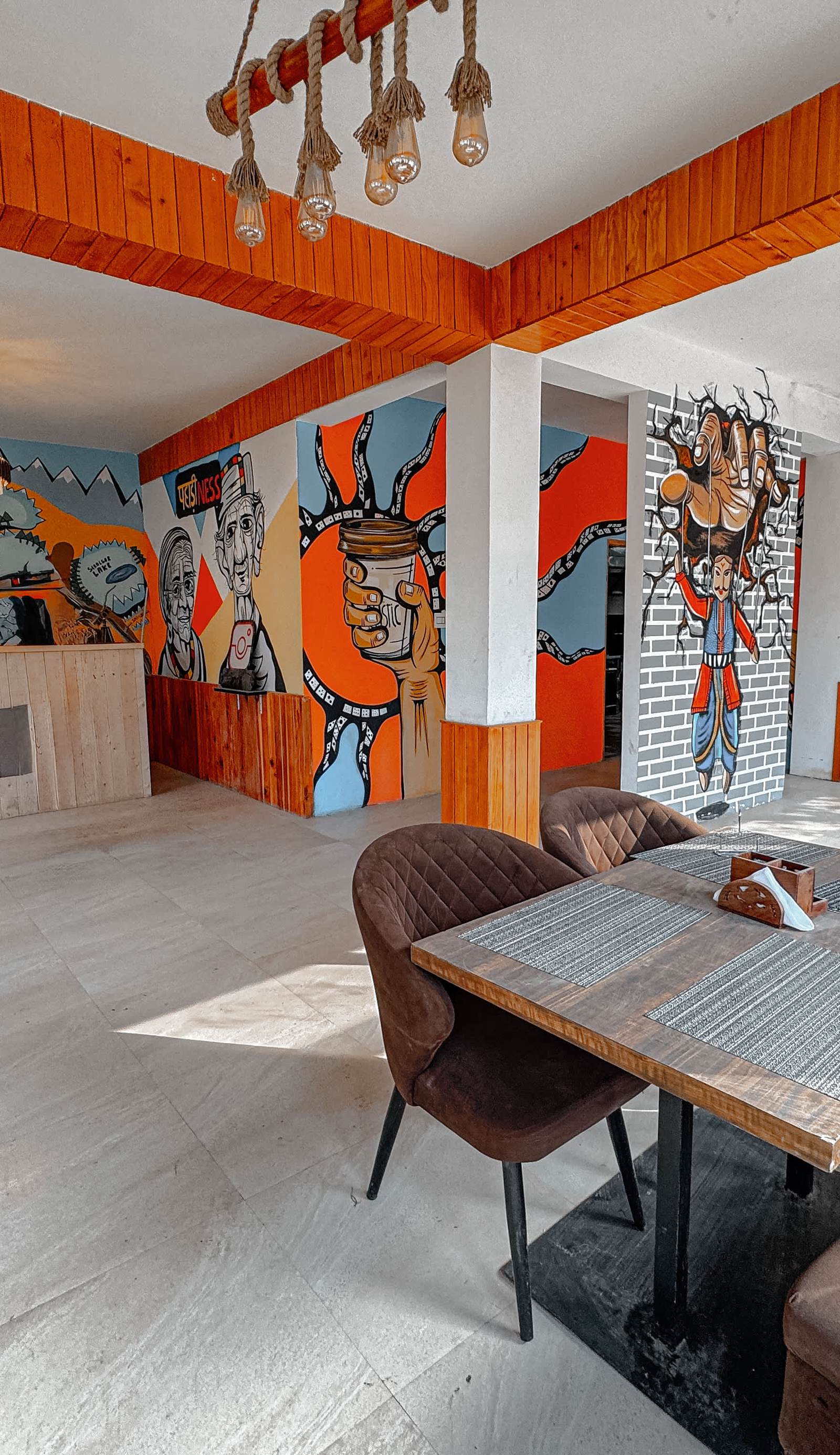 The Rustic Jibhi - Backpackers Hostel