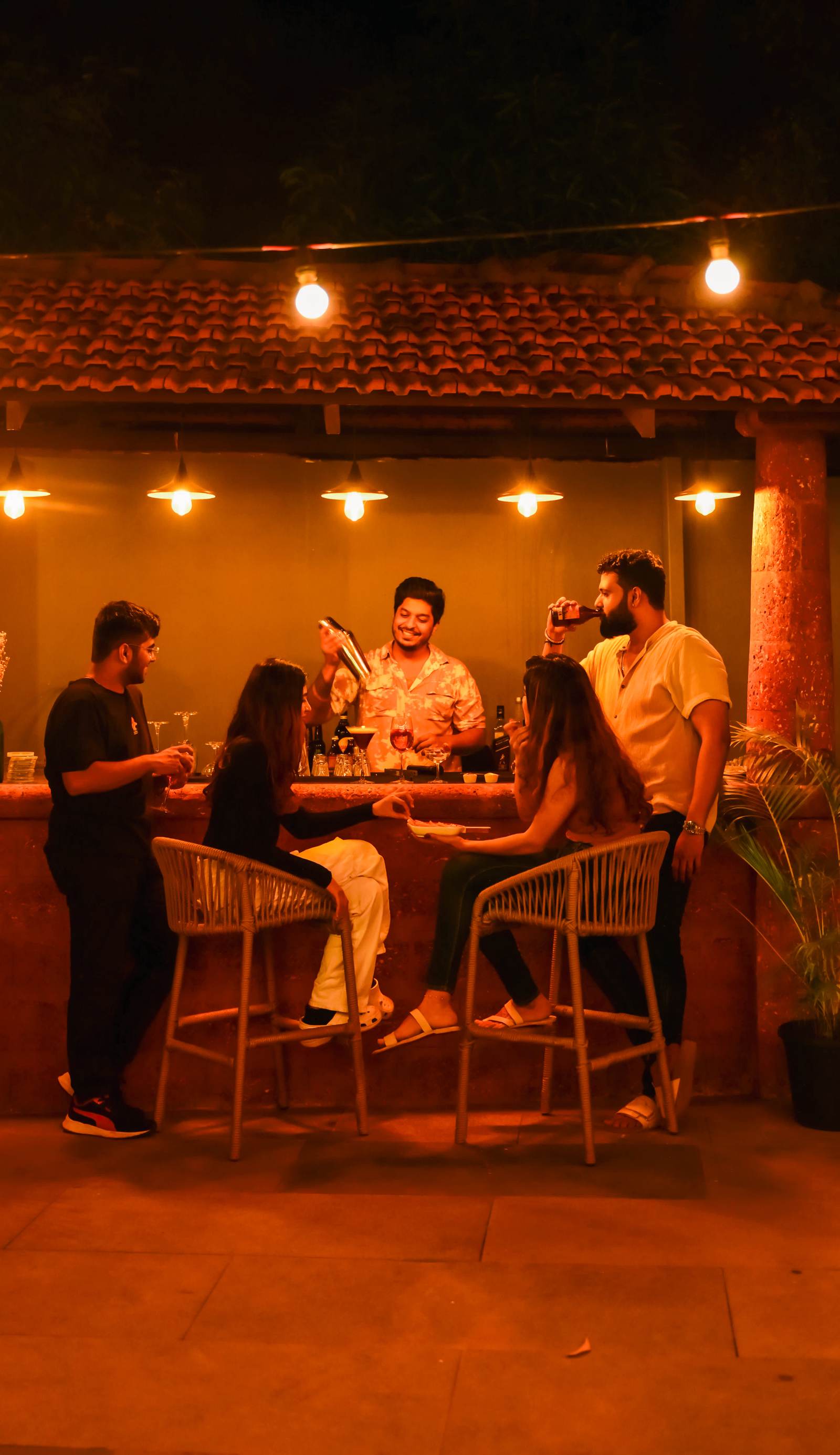 Locomo Boutique Morjim- Cozy tropical stay, near beach