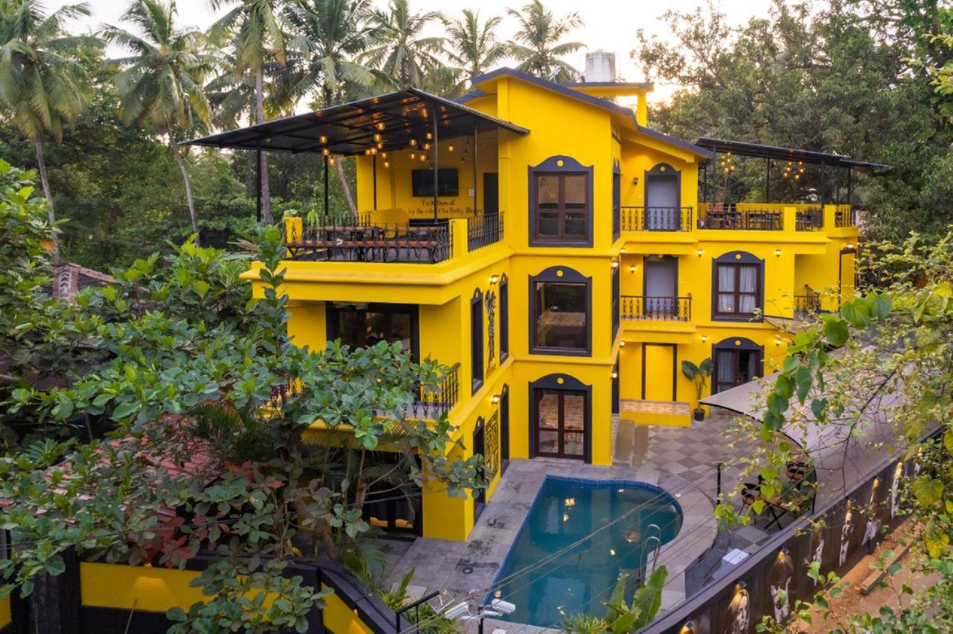 Whoopers Boutique Anjuna