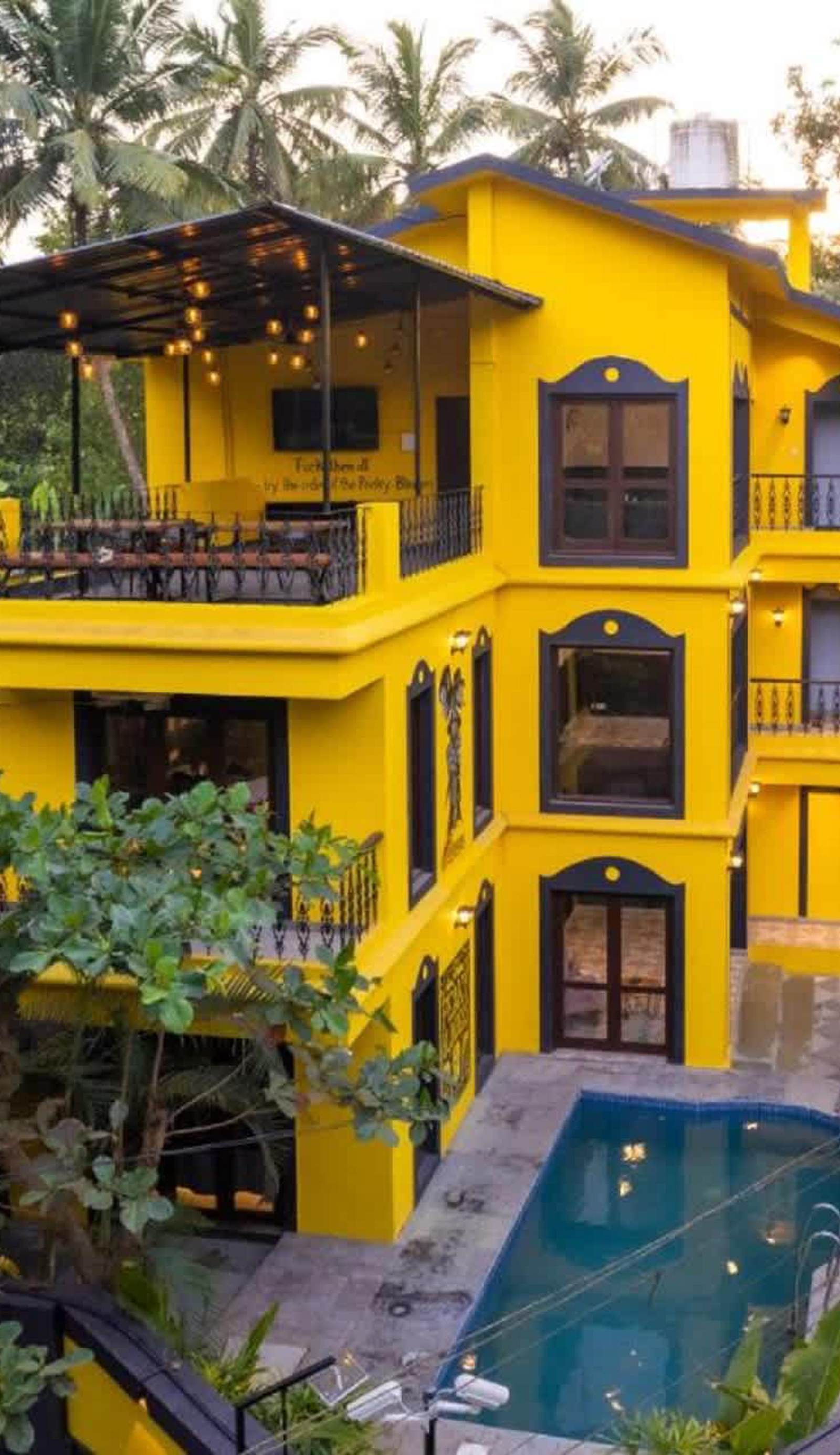 Whoopers Boutique Anjuna