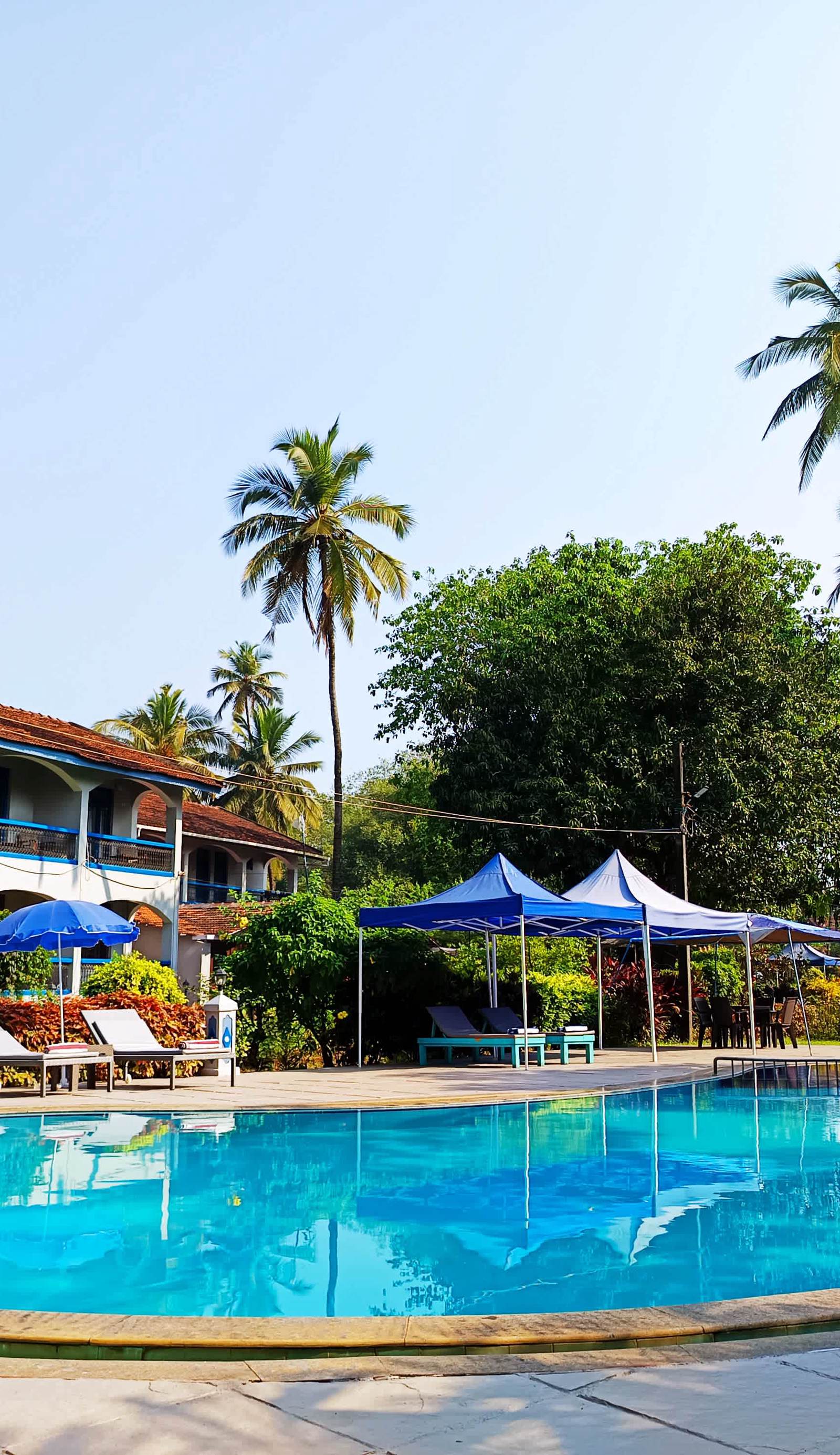 Carina Beach Resort