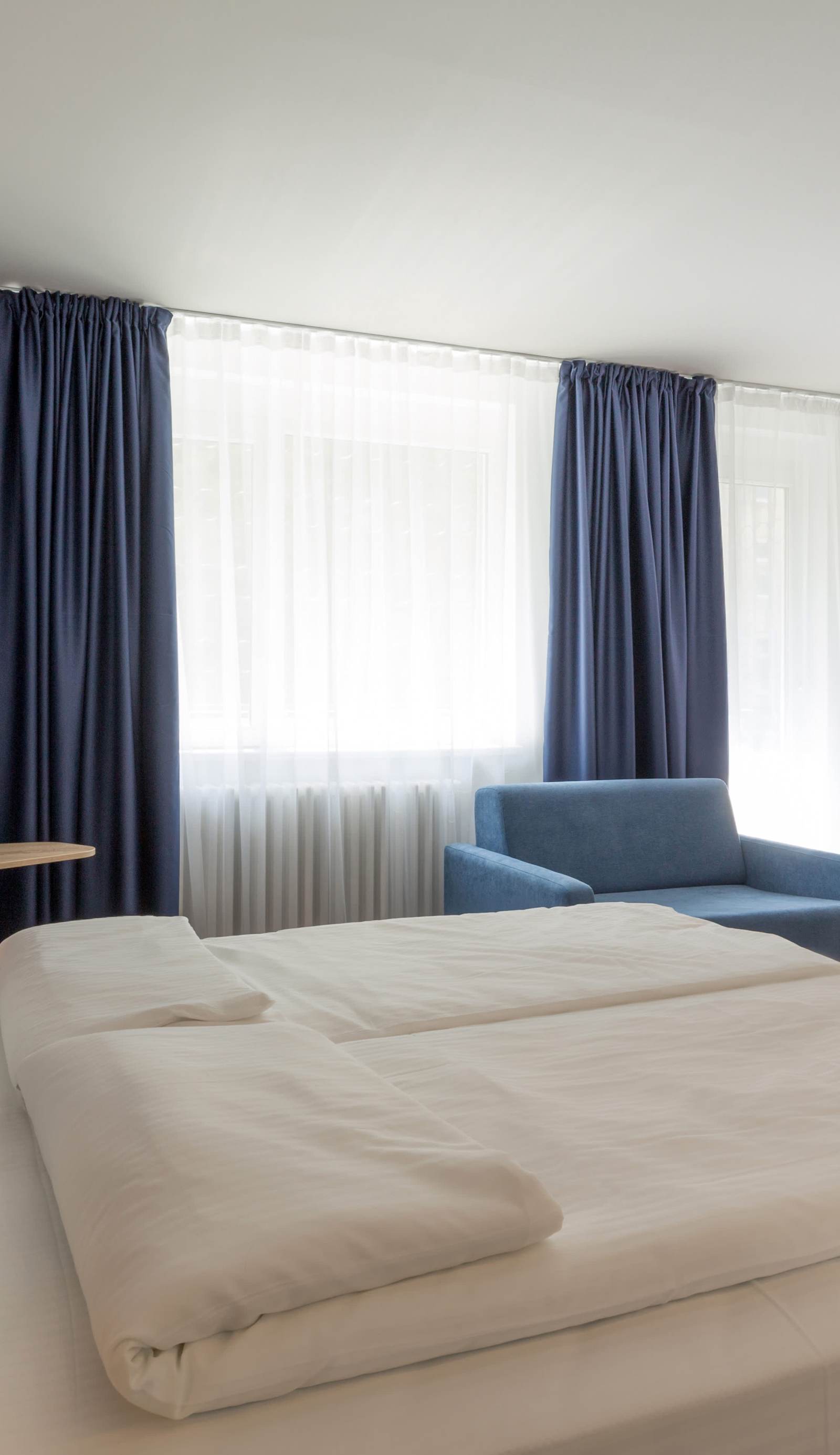 Premium Crown Suites