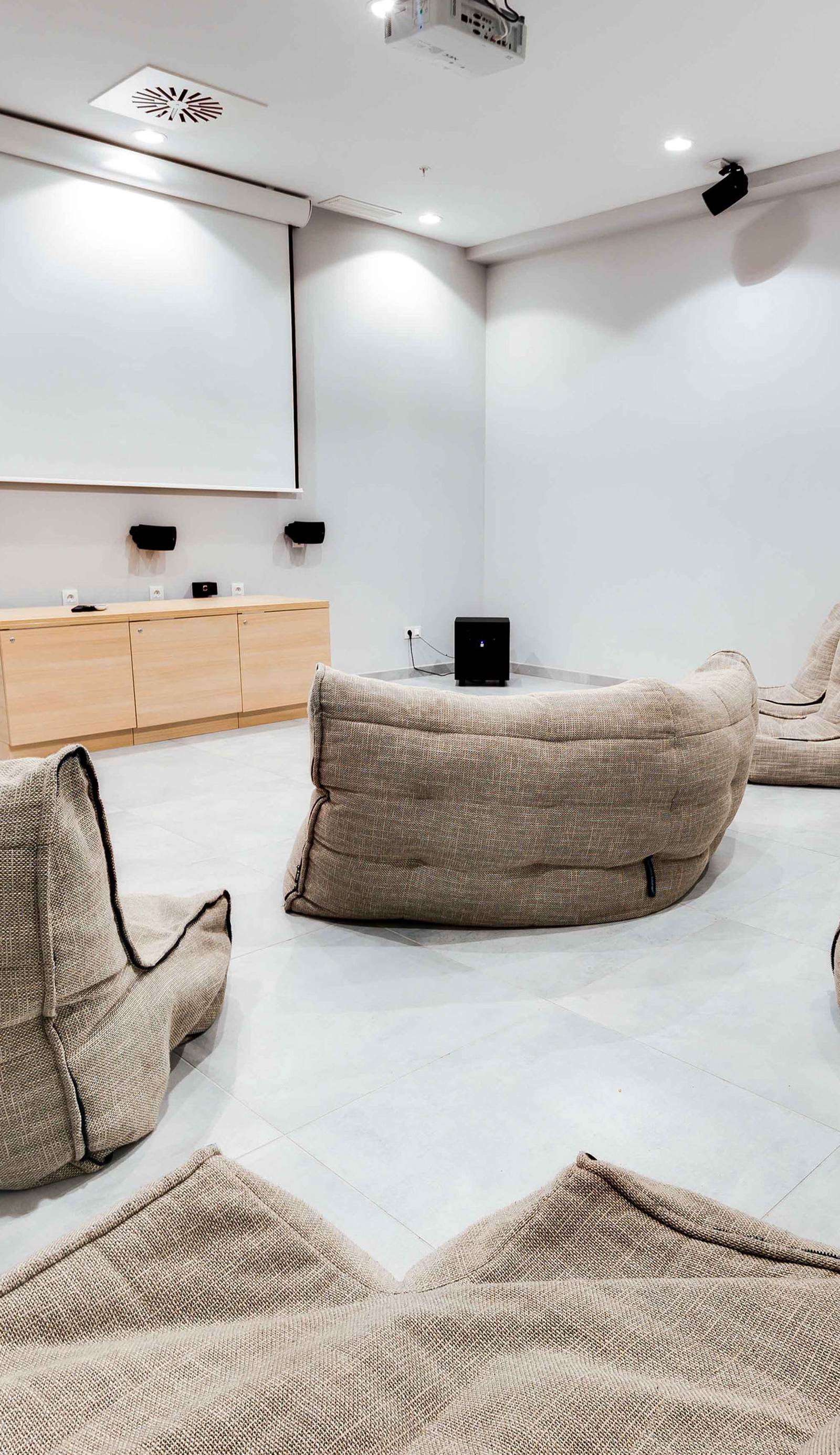 Livensa Living Studios San Sebastián