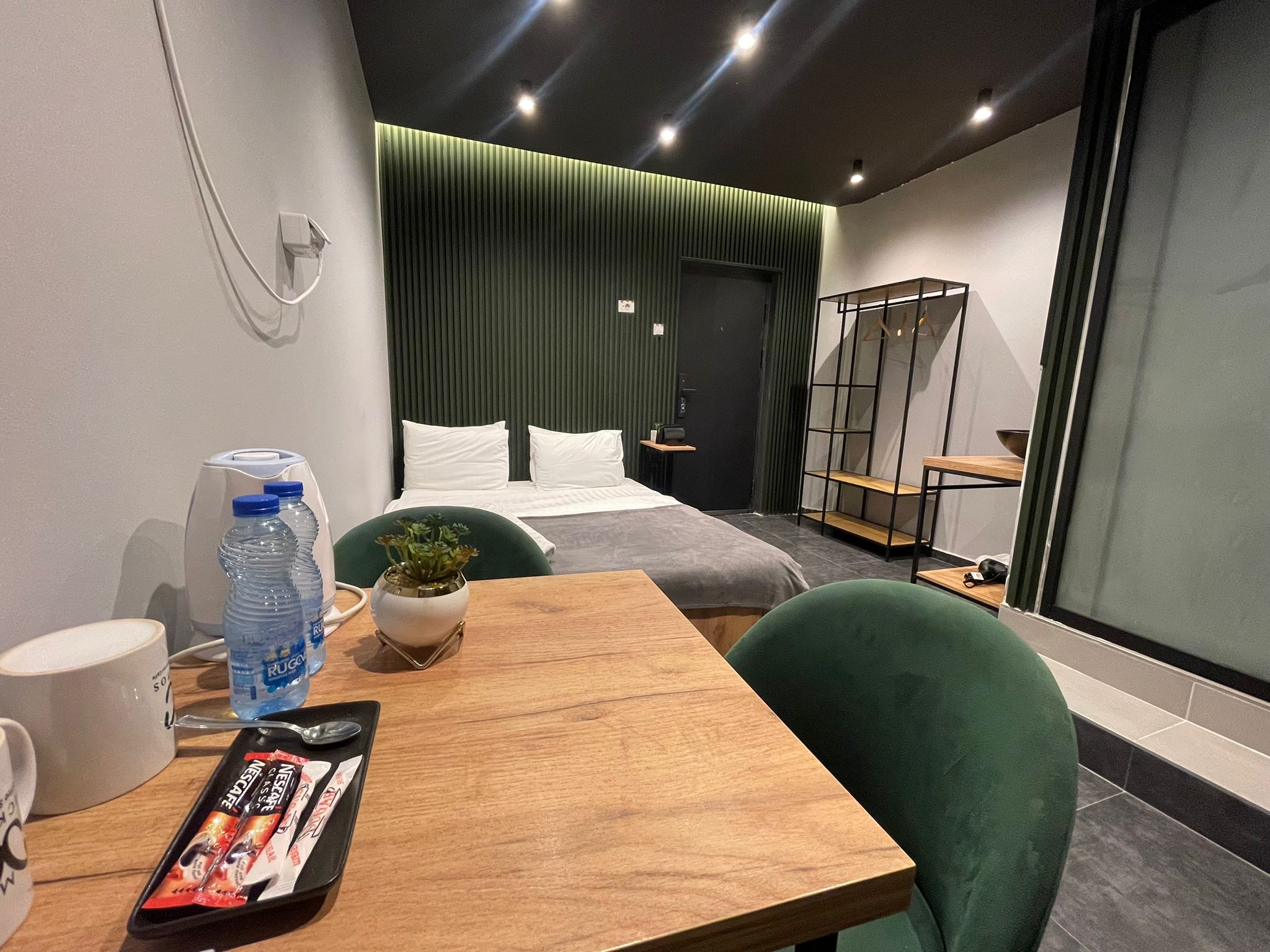 E - Central Apartments