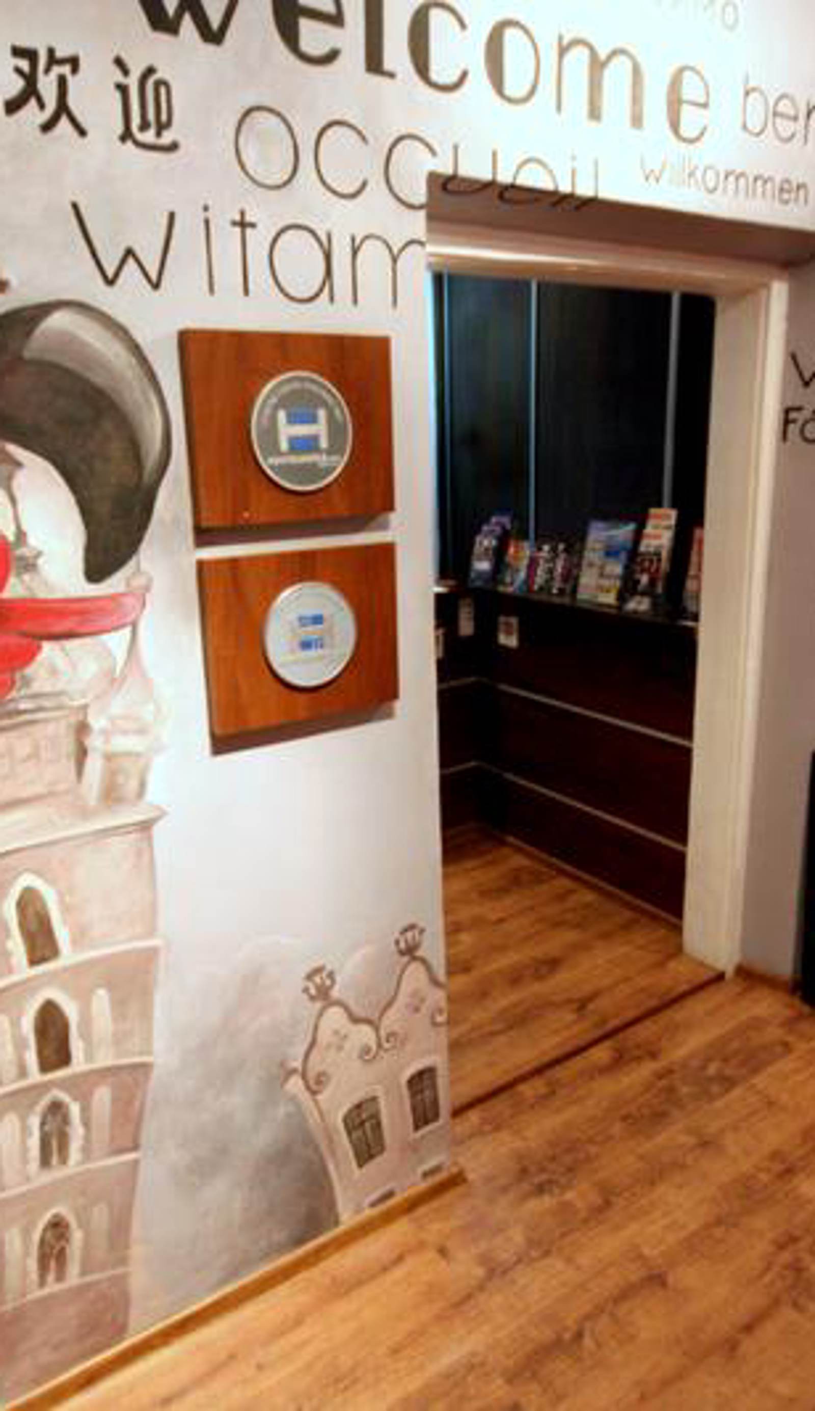 Flamingo Hostel