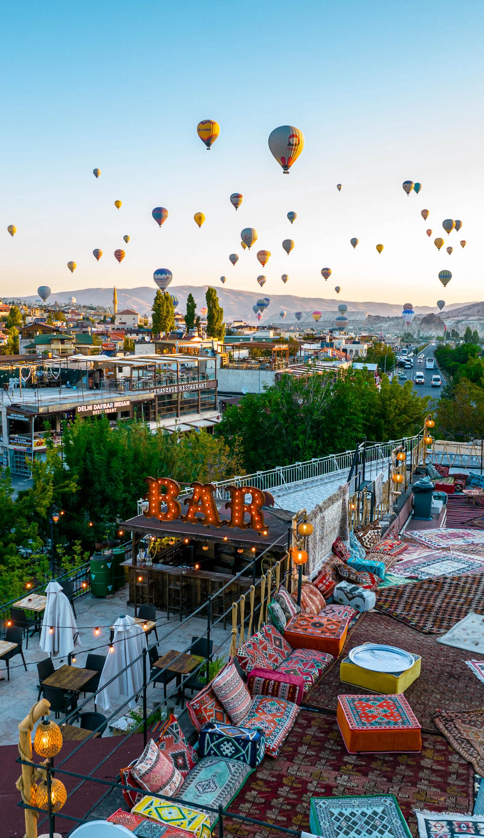Nomads Cave Hotel & Rooftop
