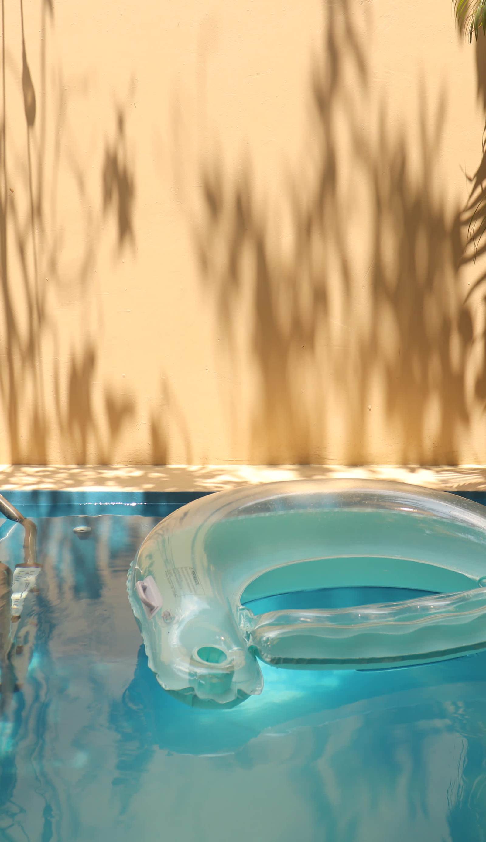 Pool House Hostel