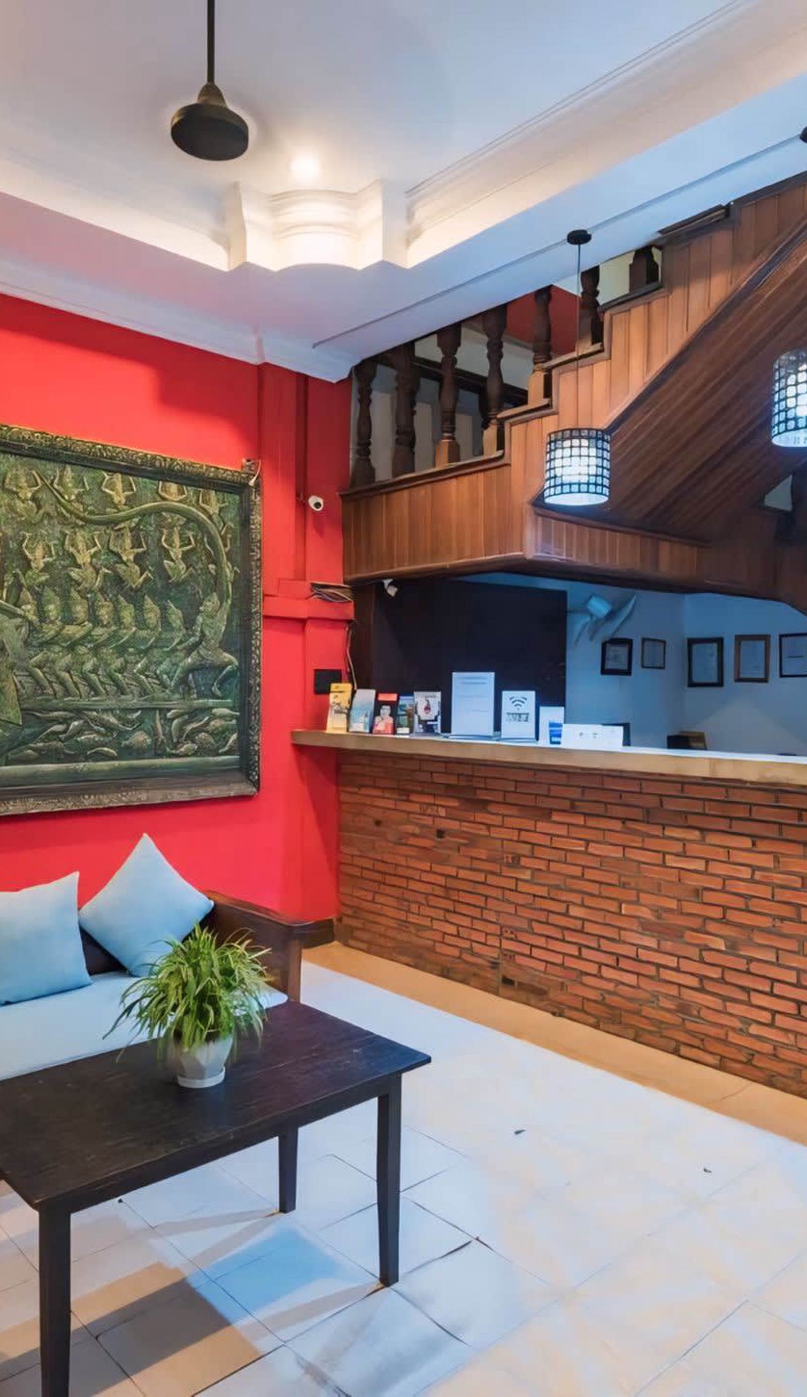 VPlus Hotel