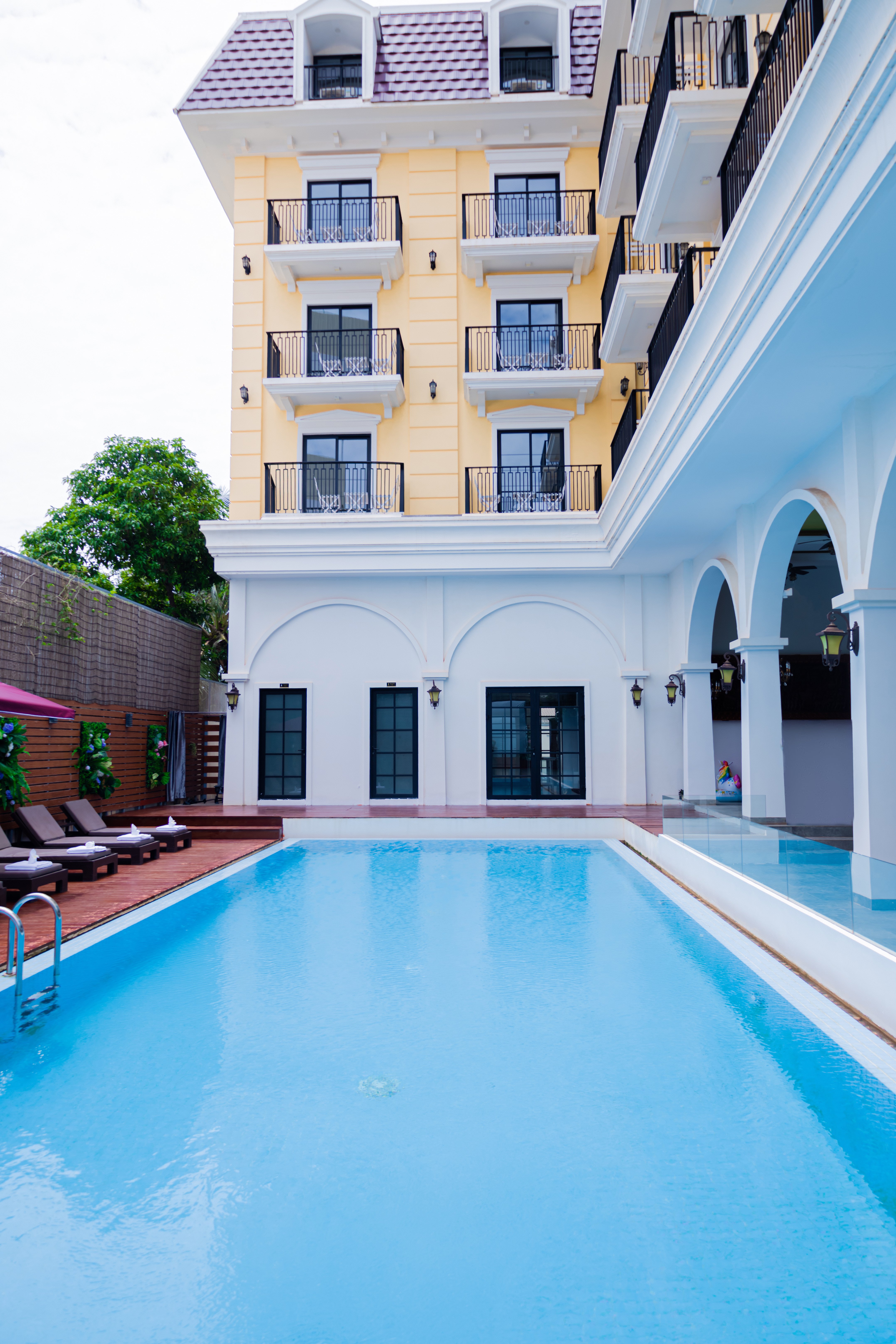 Solar Hotel