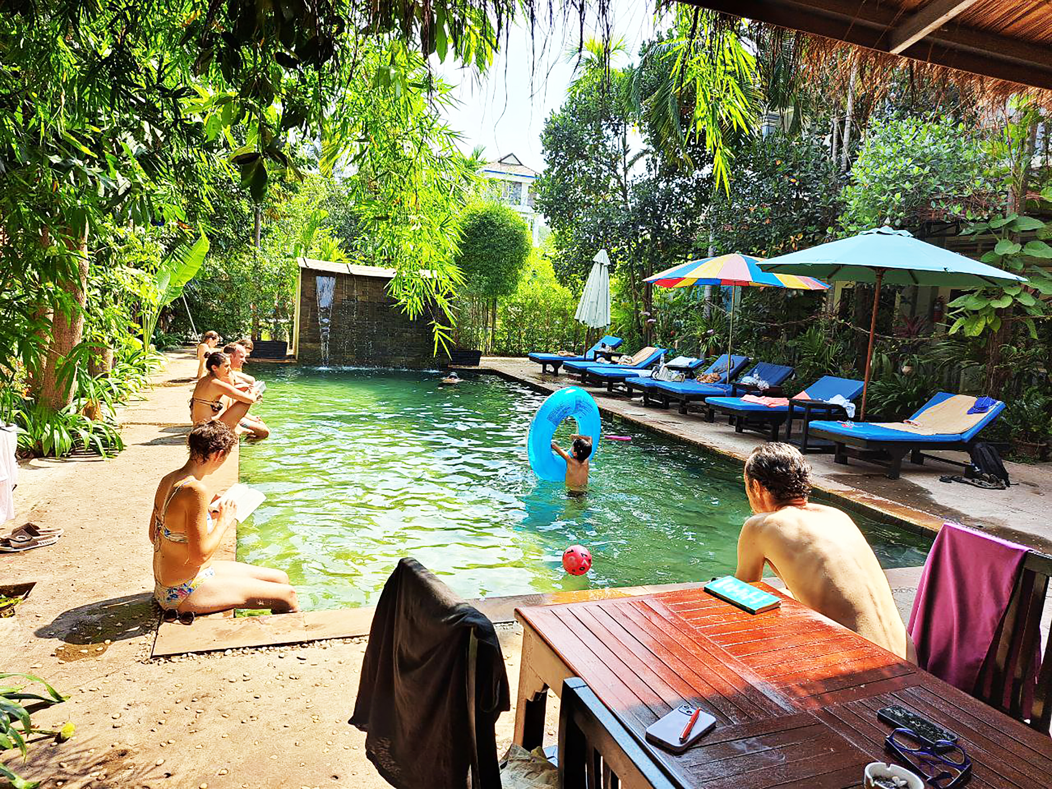 Nary Villa