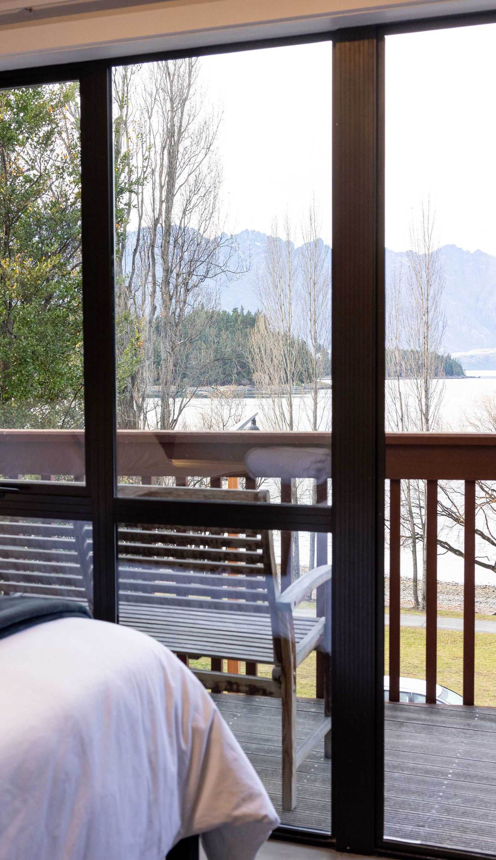 Haka House Queenstown Lakefront