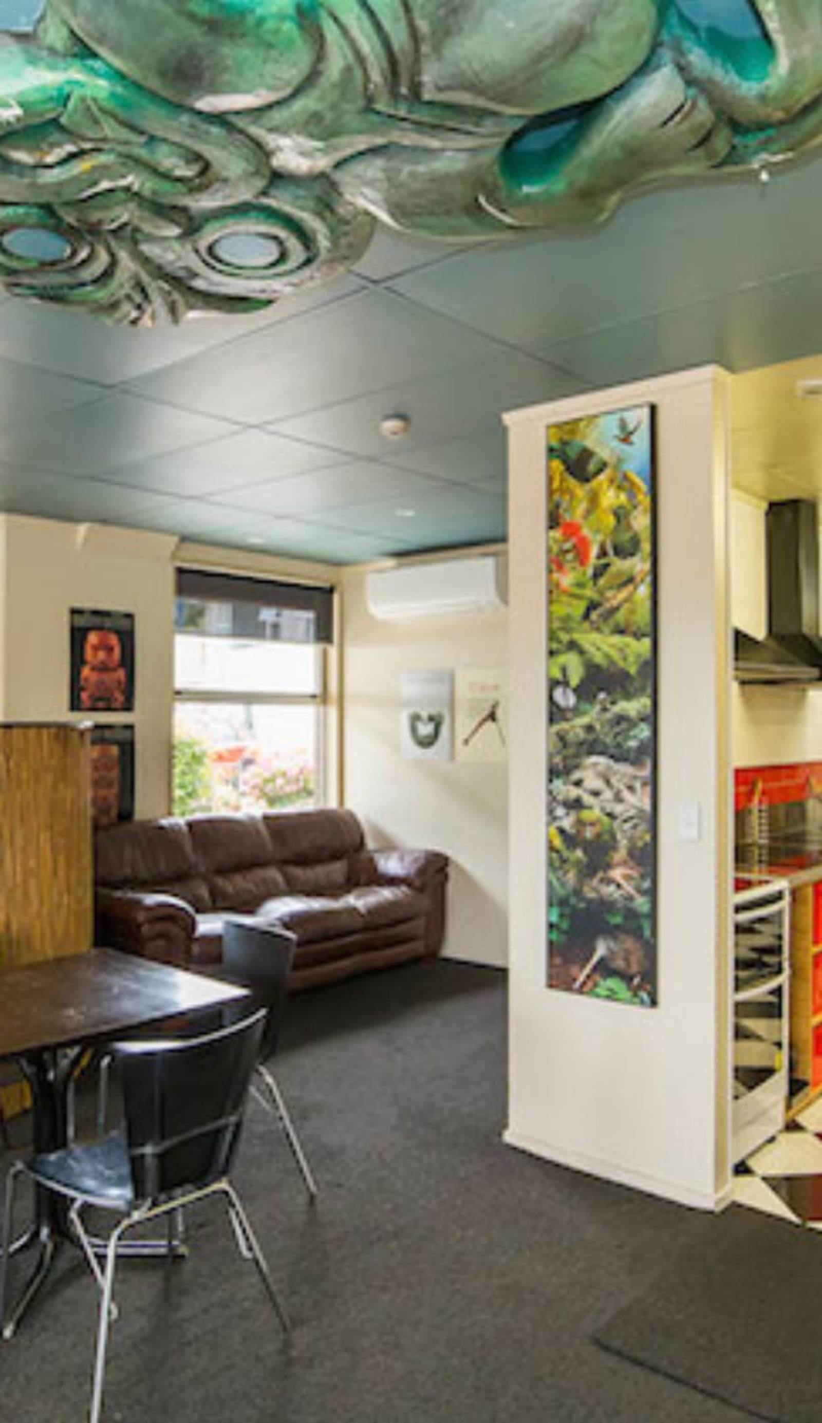 Tahuna Pod Hostel