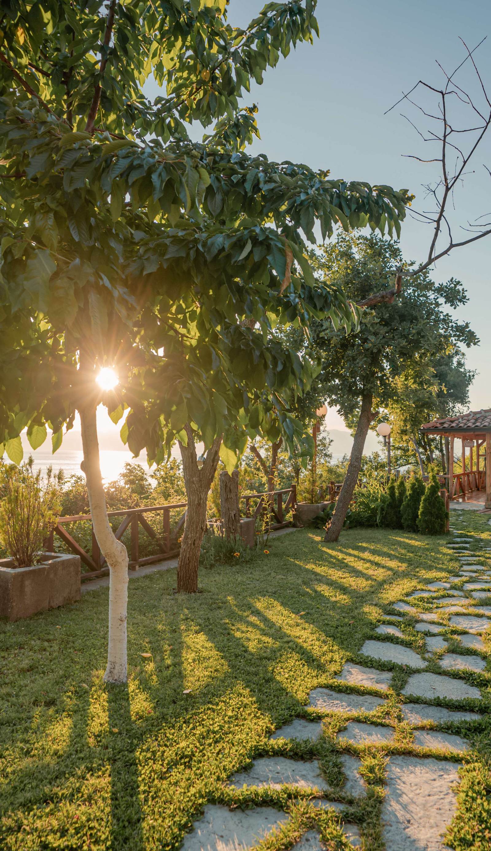 Robinson Sunset House