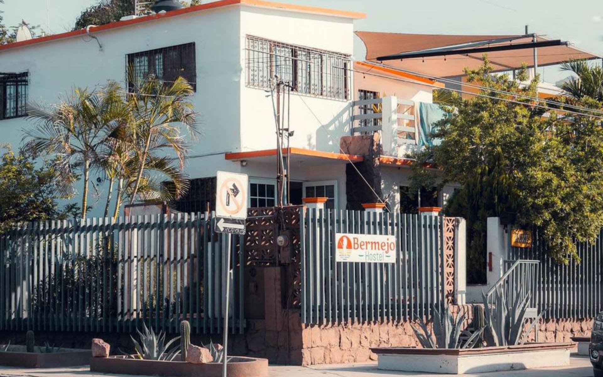 Bermejo Hostel