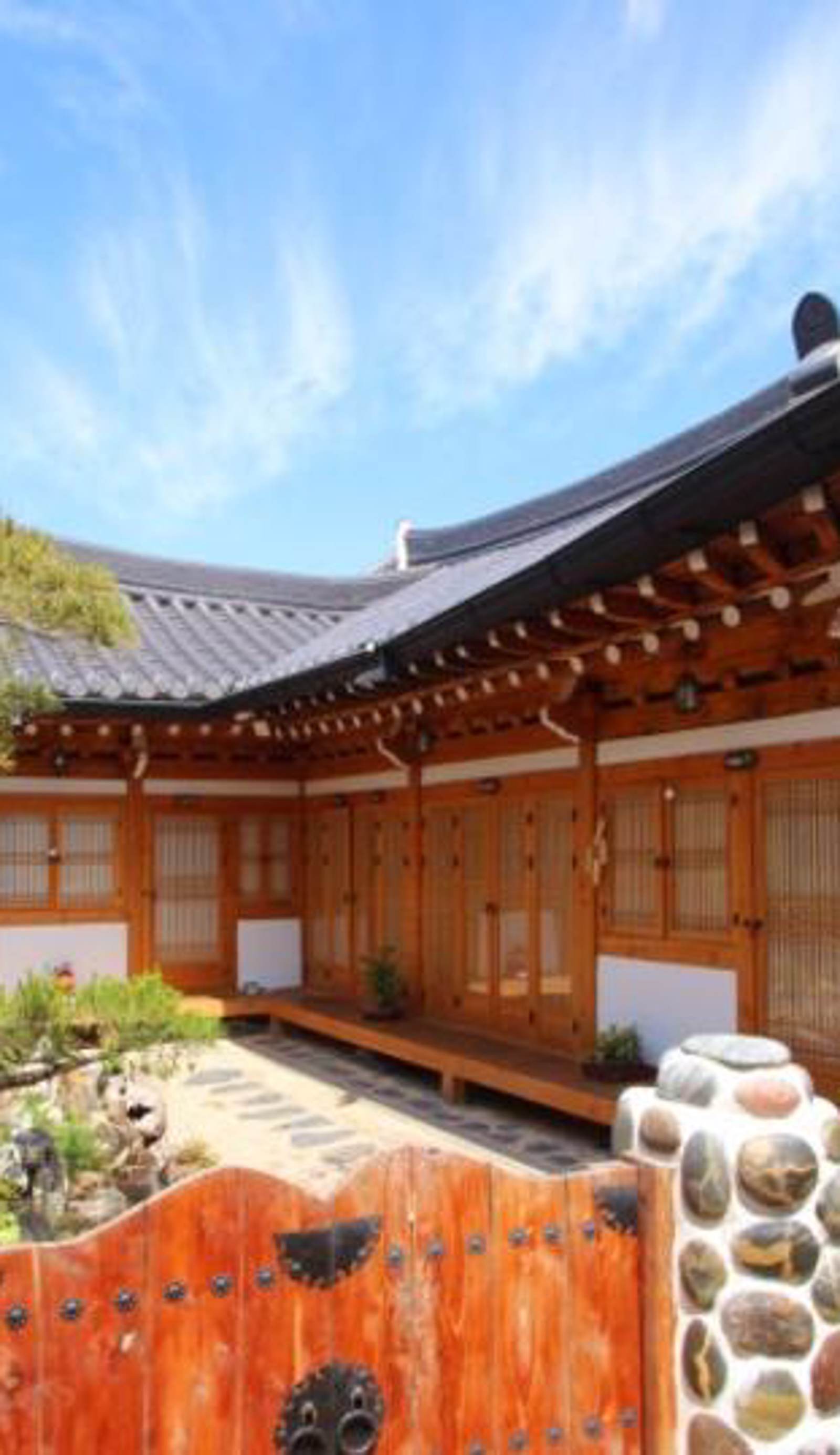 Happinessfull Hanok Guesthouse Jeonju