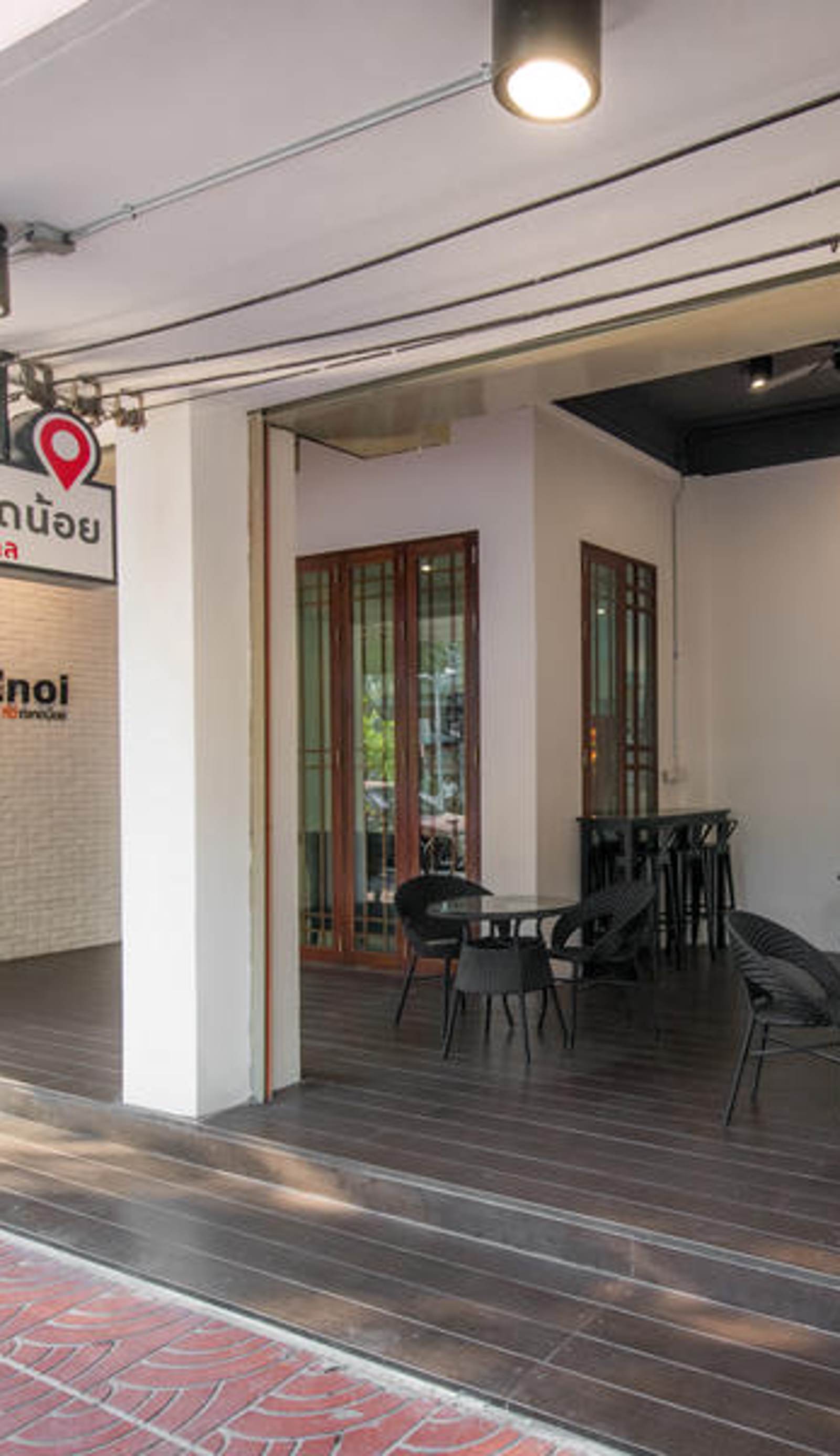 Tiny Taladnoi Hostel