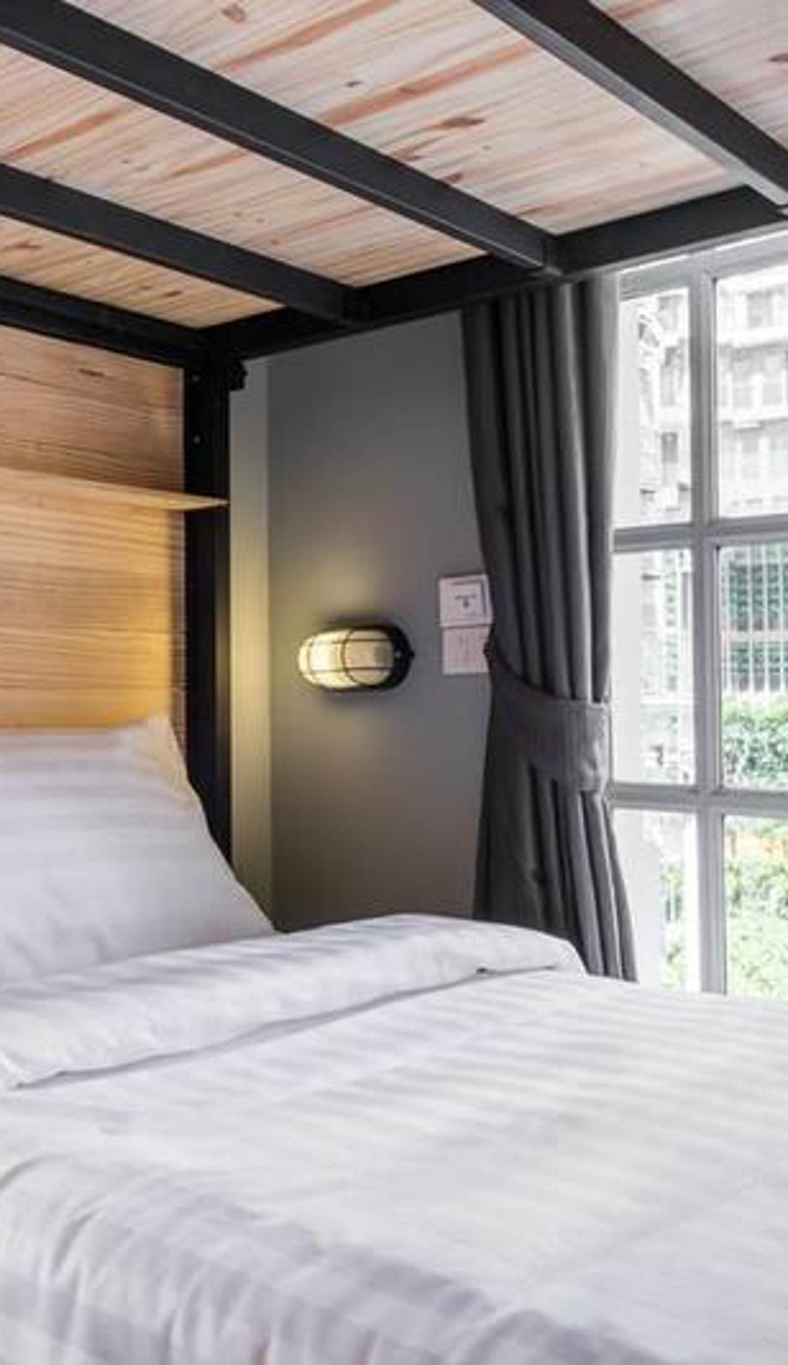 X9Hostel