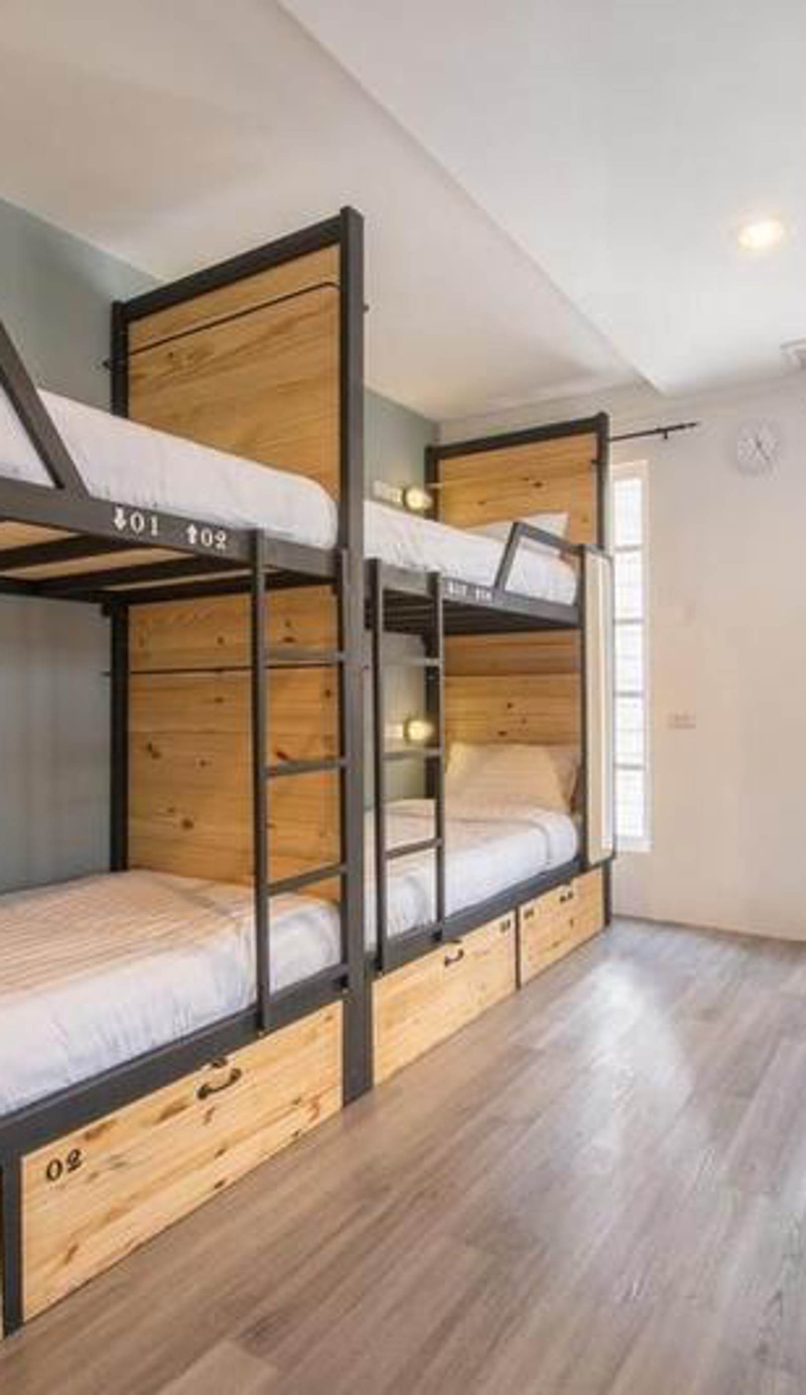 X9Hostel