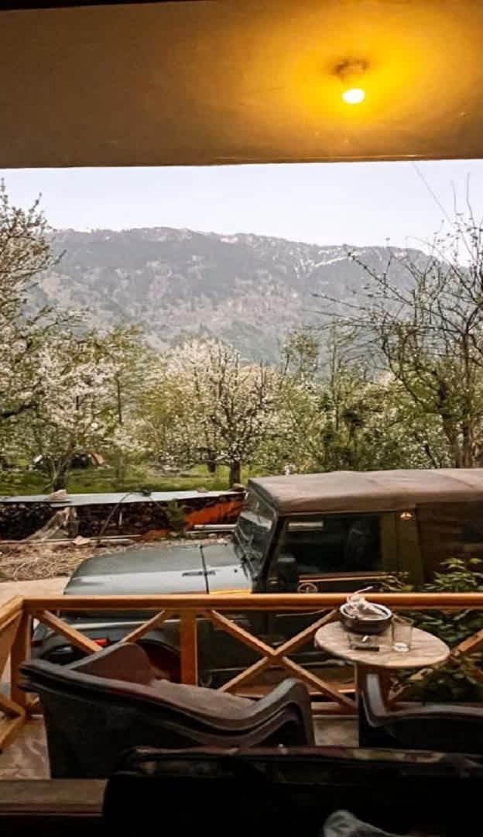 YOLO Backpackers - Manali