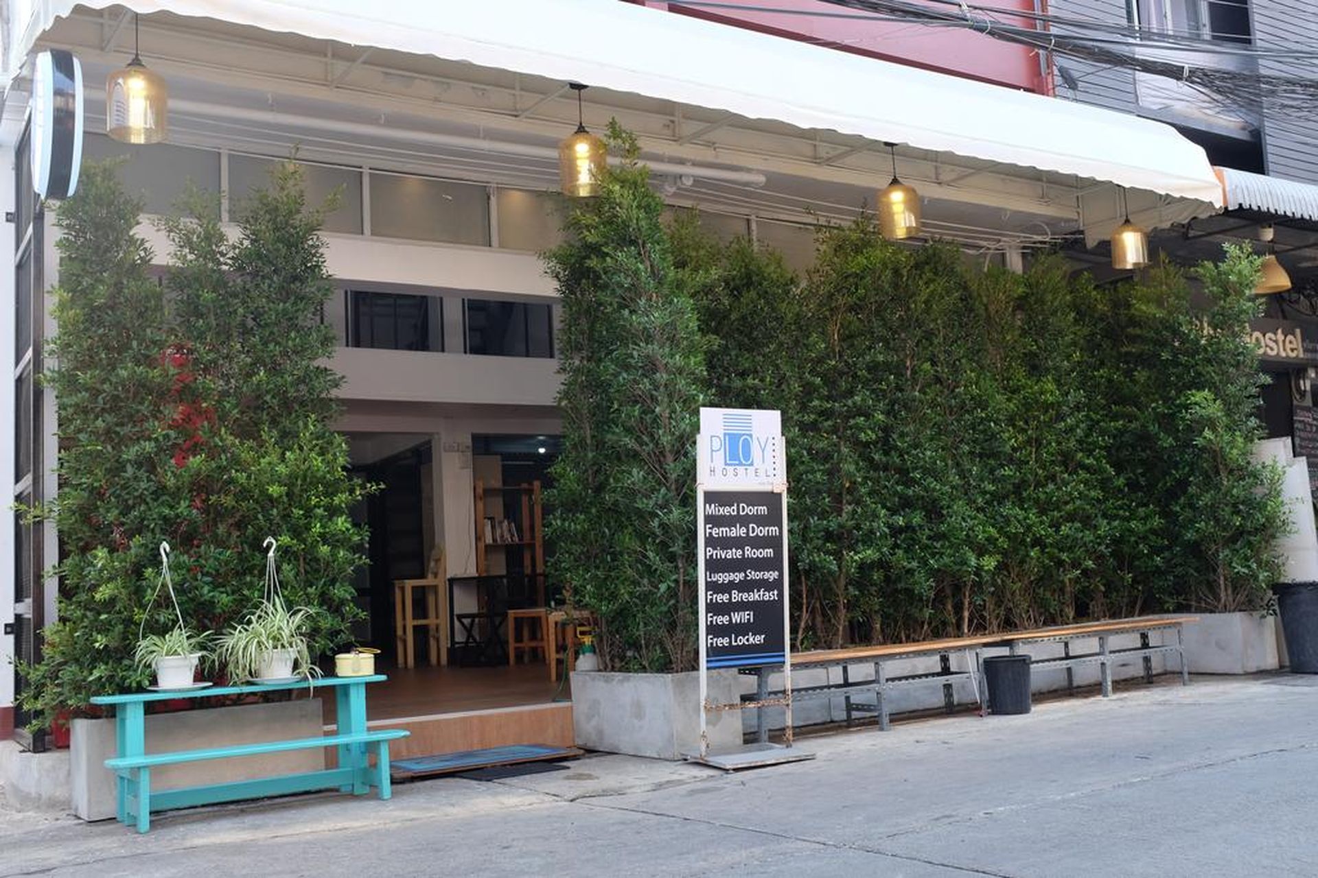 Ploy Hostel