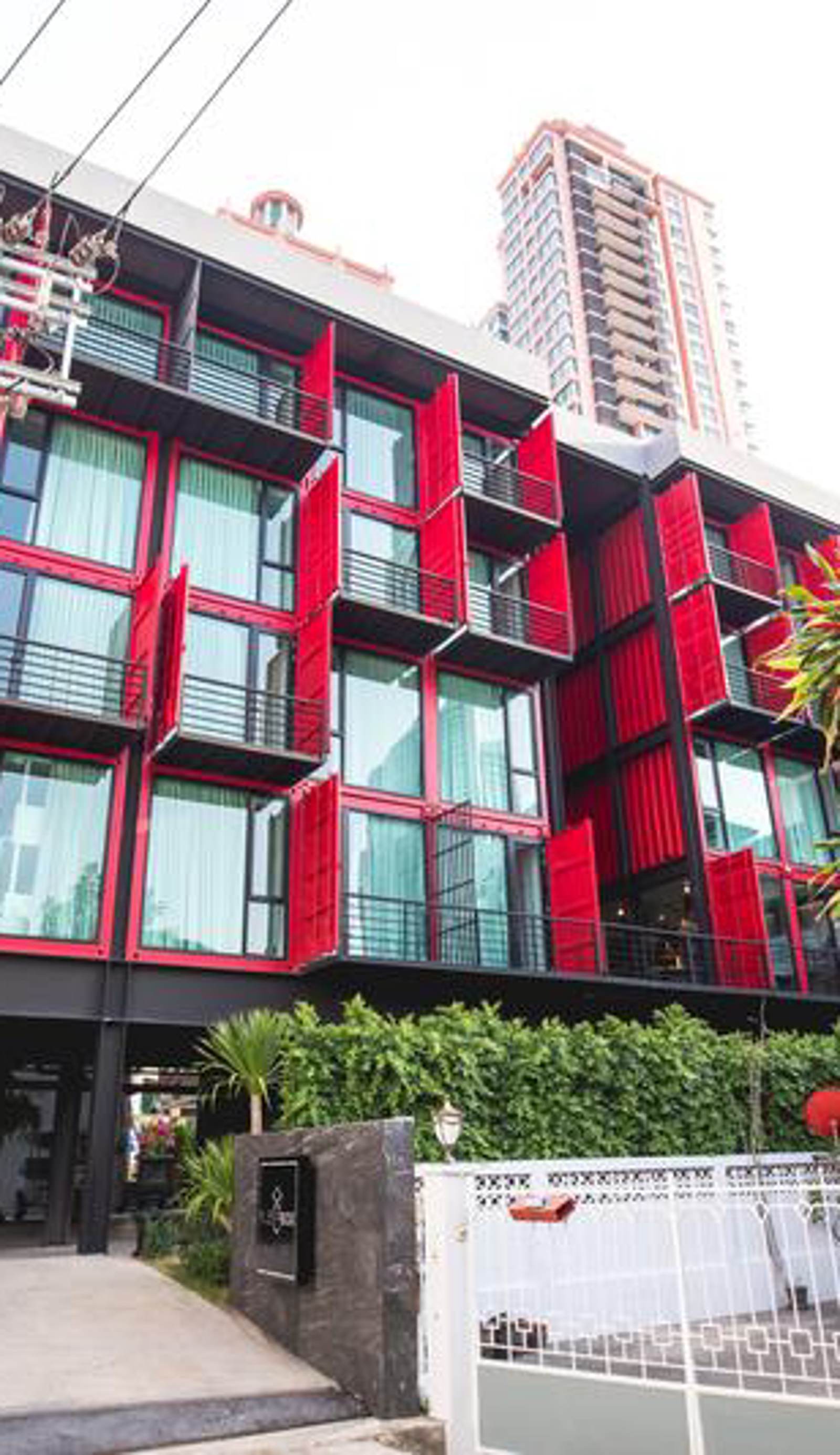 Sleep Box Sukhumvit 22