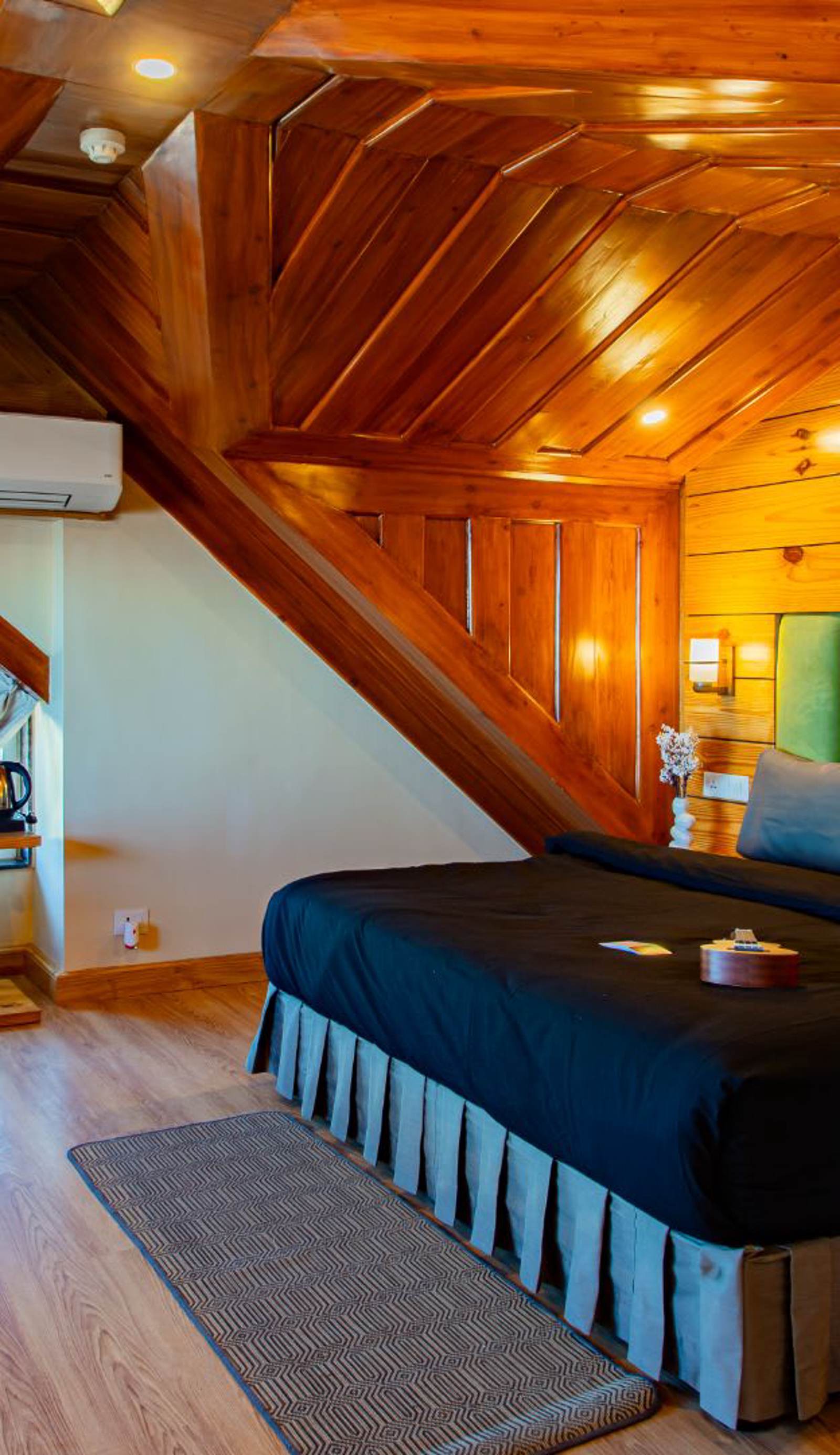 The Hosteller Shimla, Valley View