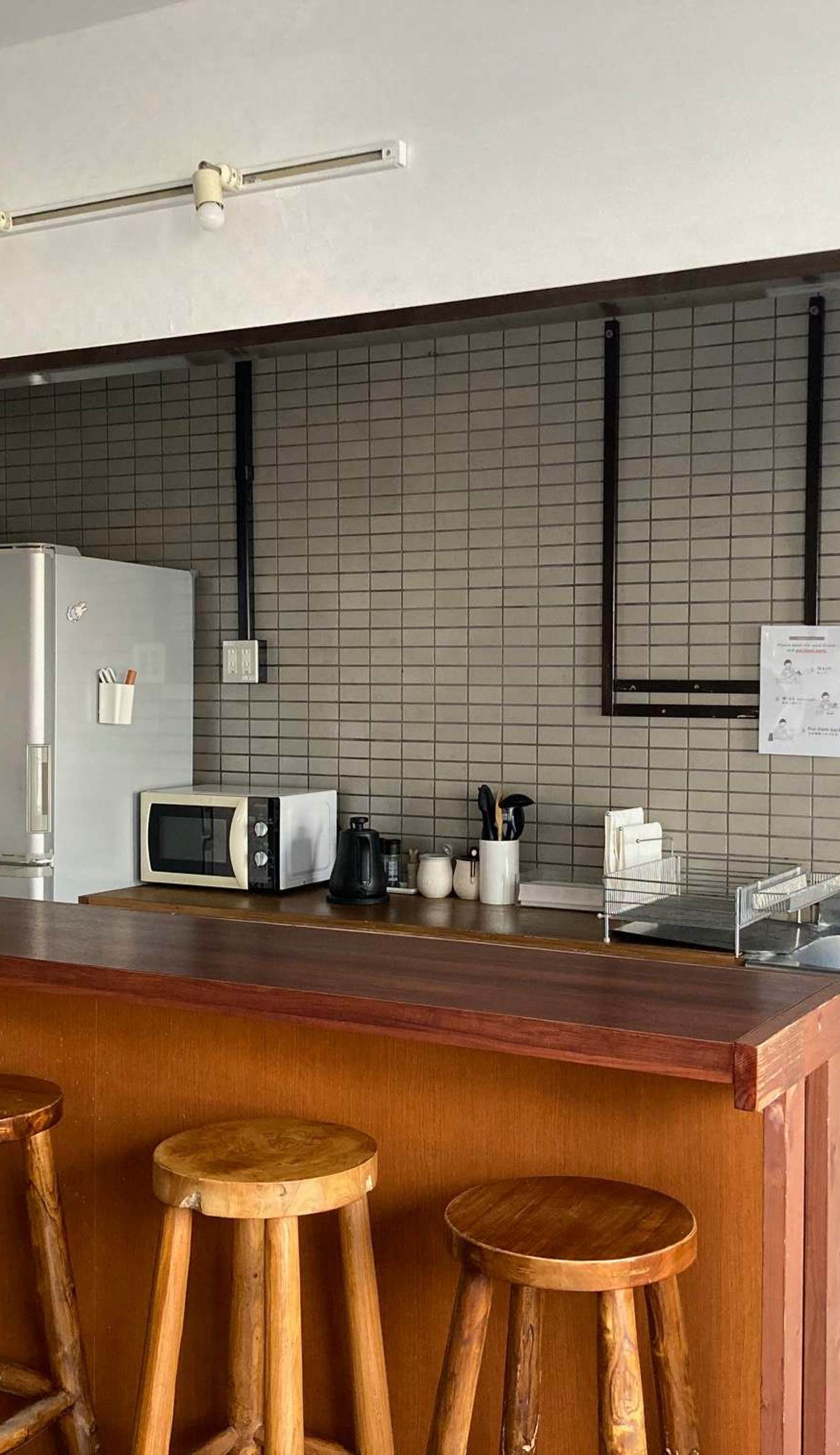 J-Hoppers Beppu Guesthouse