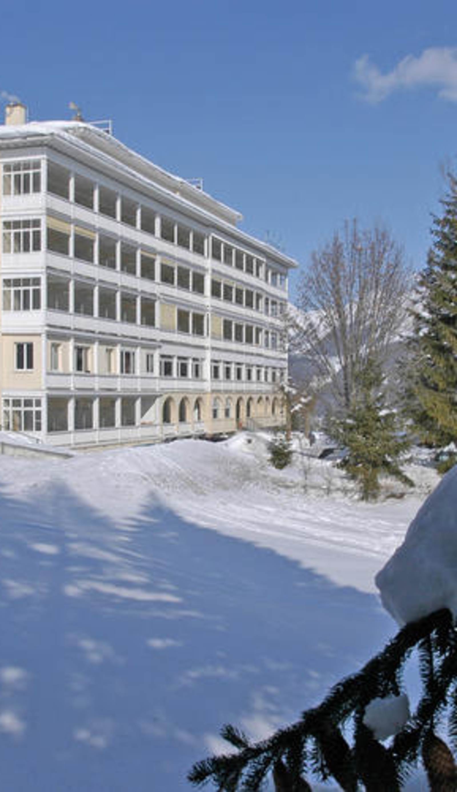 Davos Youth Hostel
