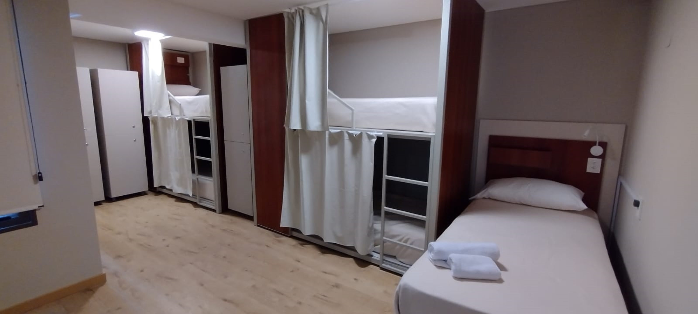 Nomade Hostel MDZ