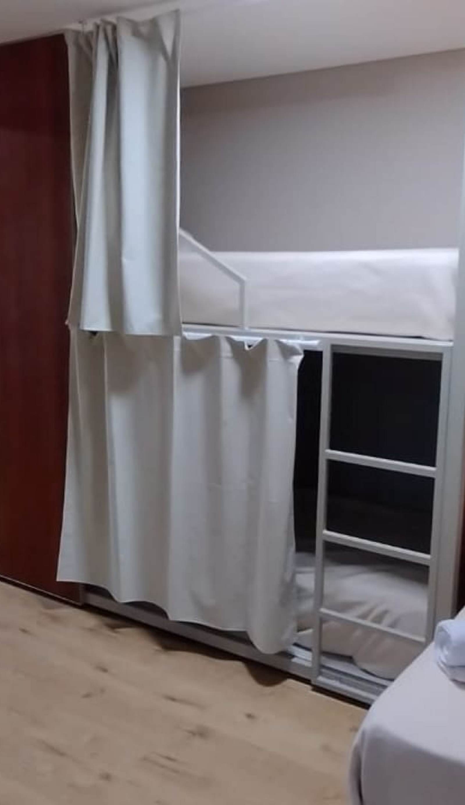 Nomade Hostel MDZ
