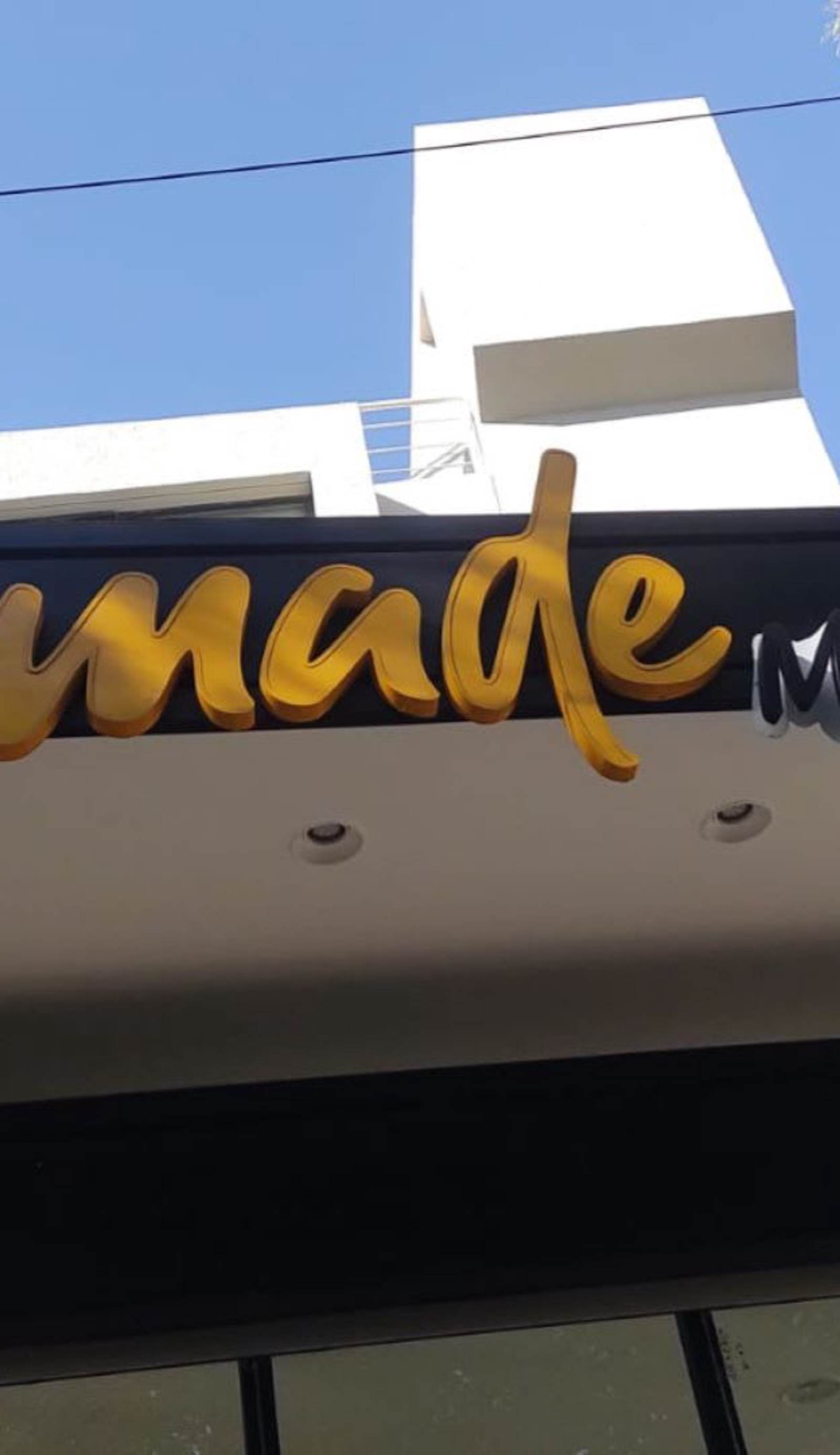 Nomade Hostel MDZ