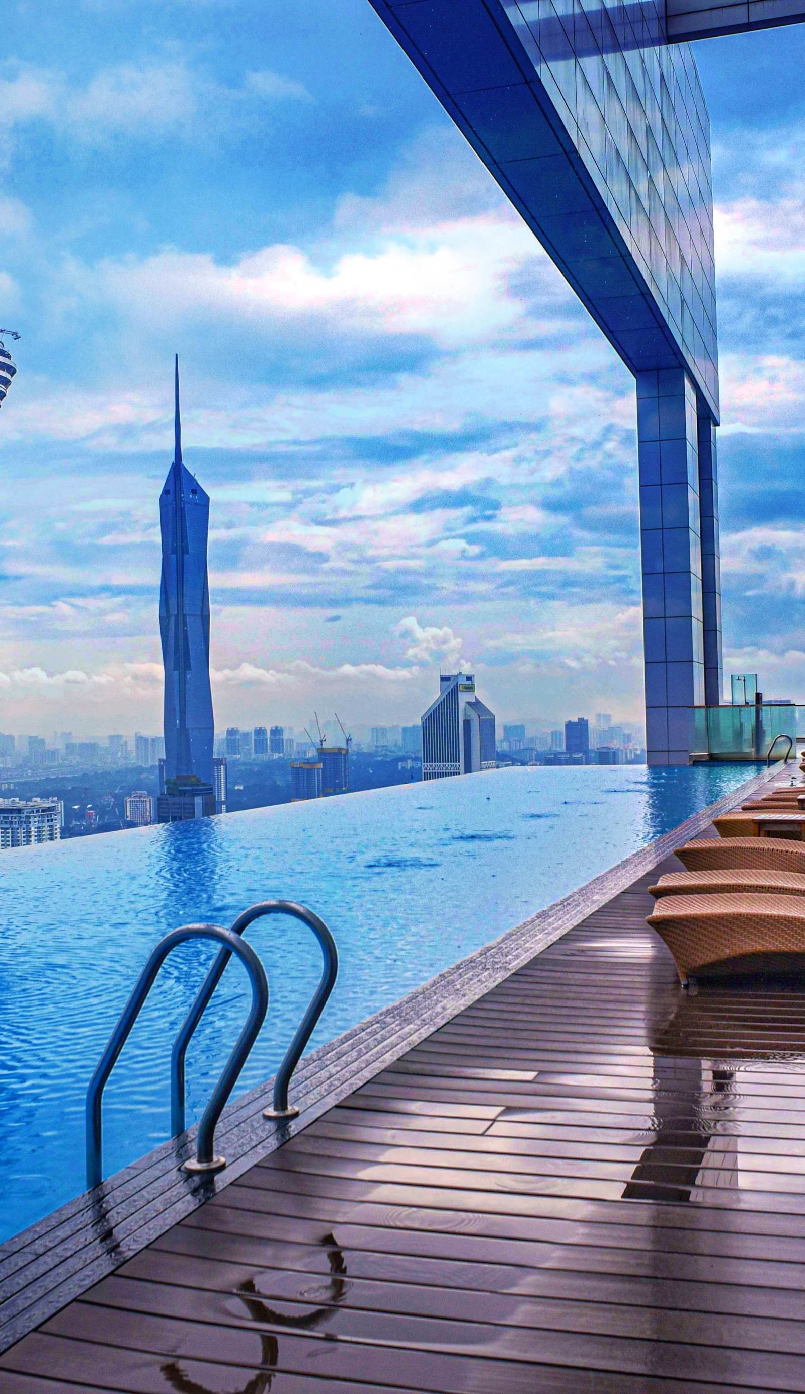 Flixses Suites at Platinum KLCC