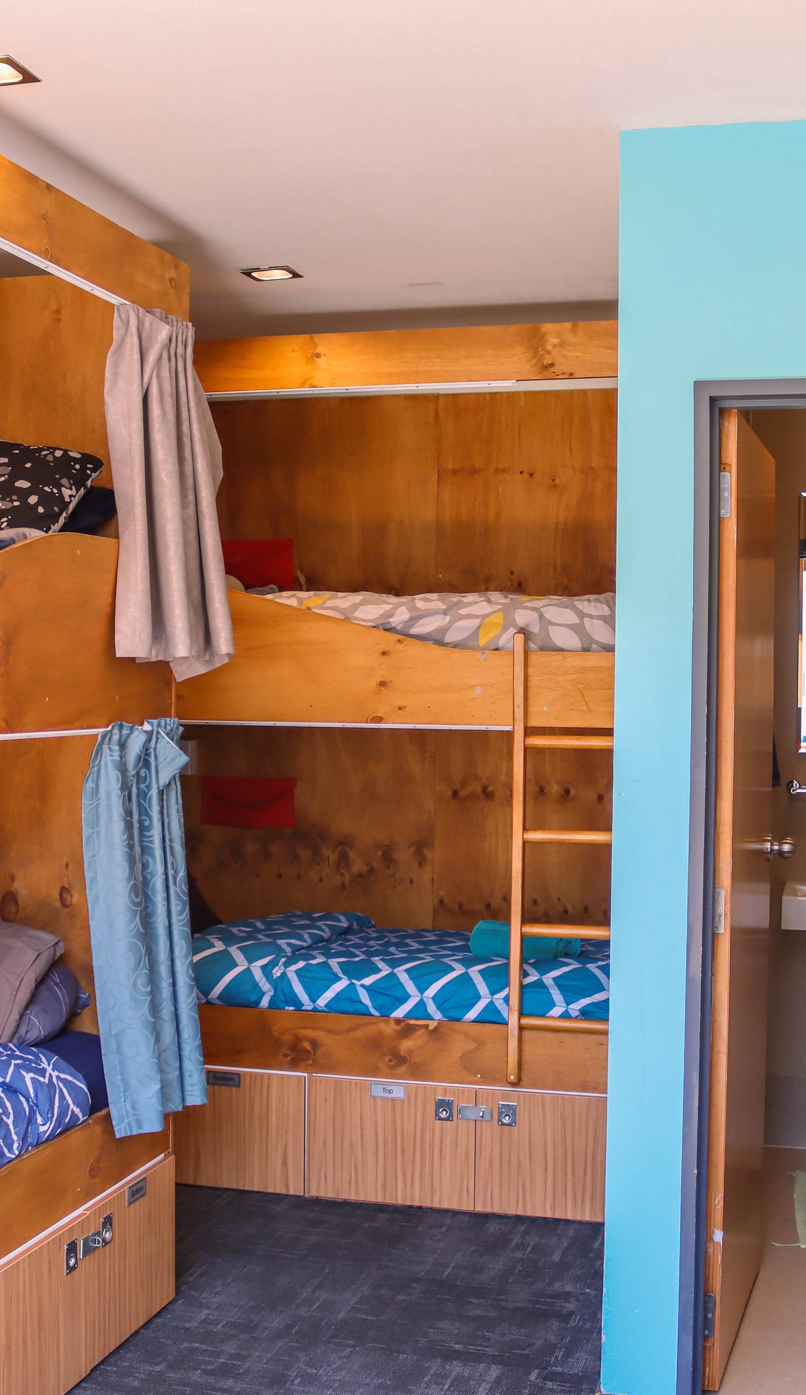 Adventure Queenstown Hostel