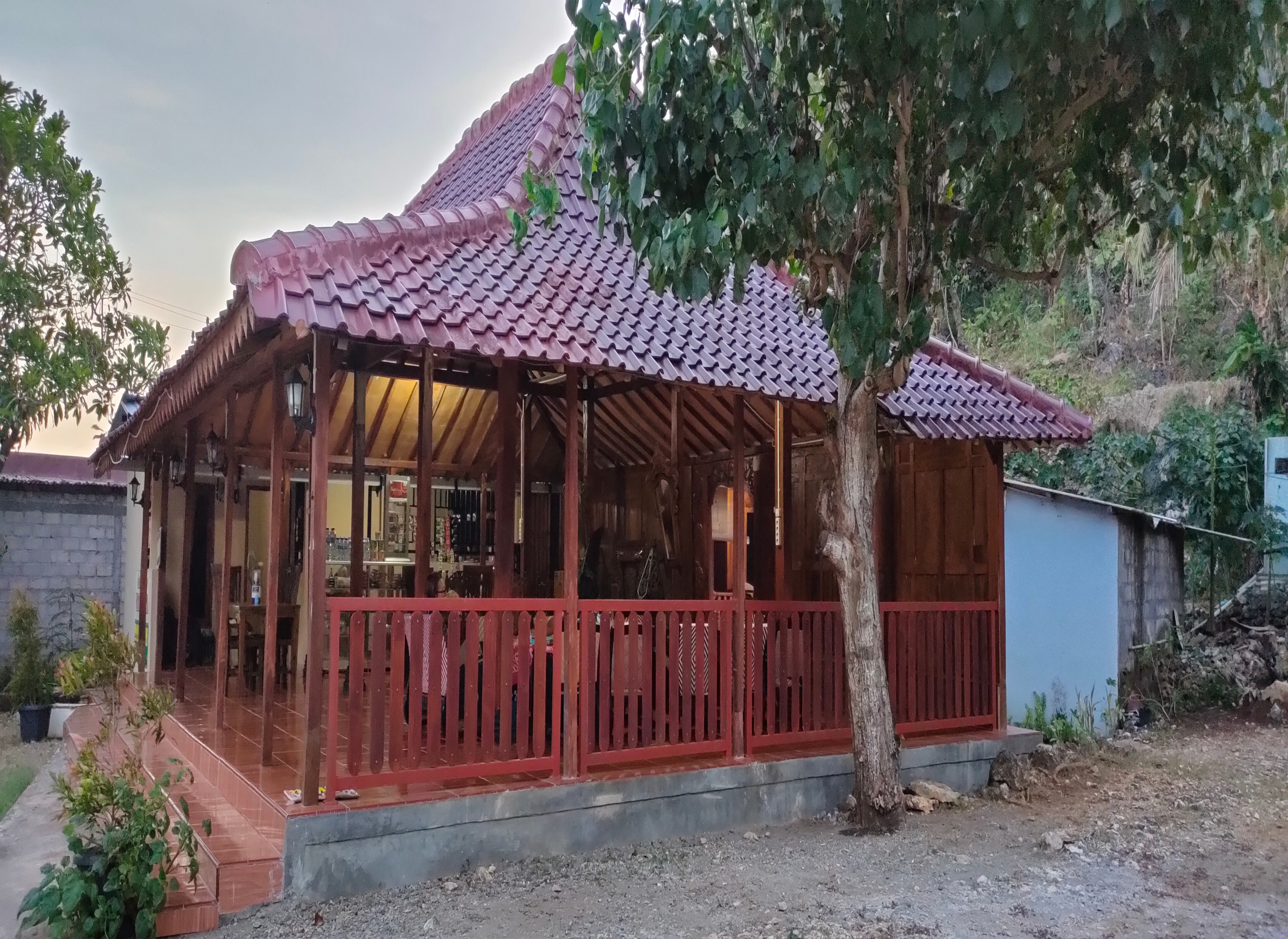 Limasan Mbah Darmo