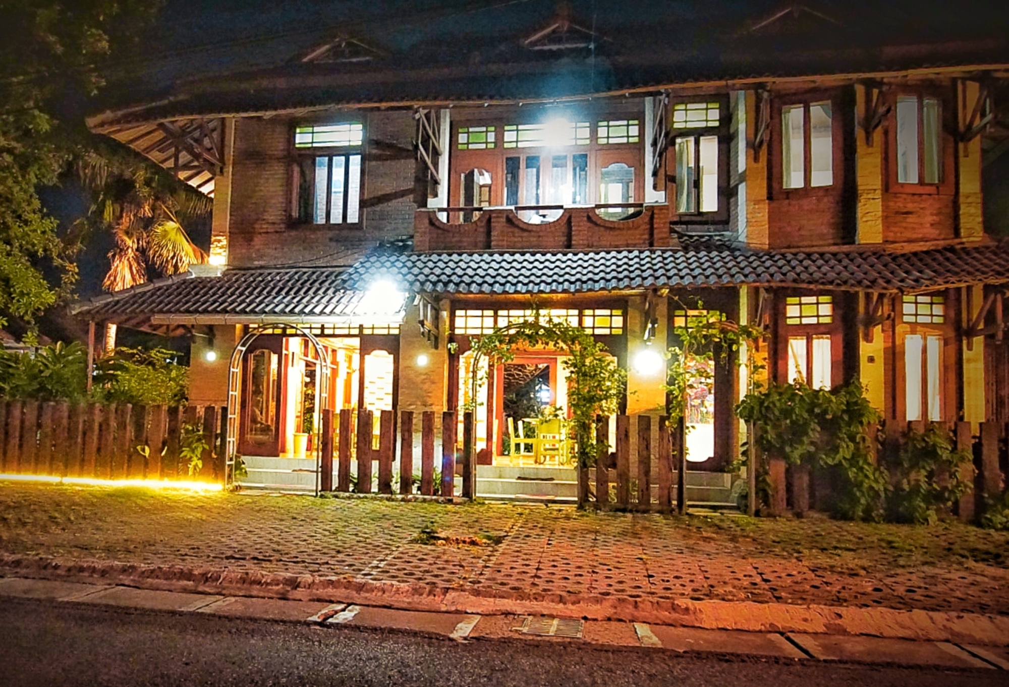 Ary's Hotel Yogyakarta