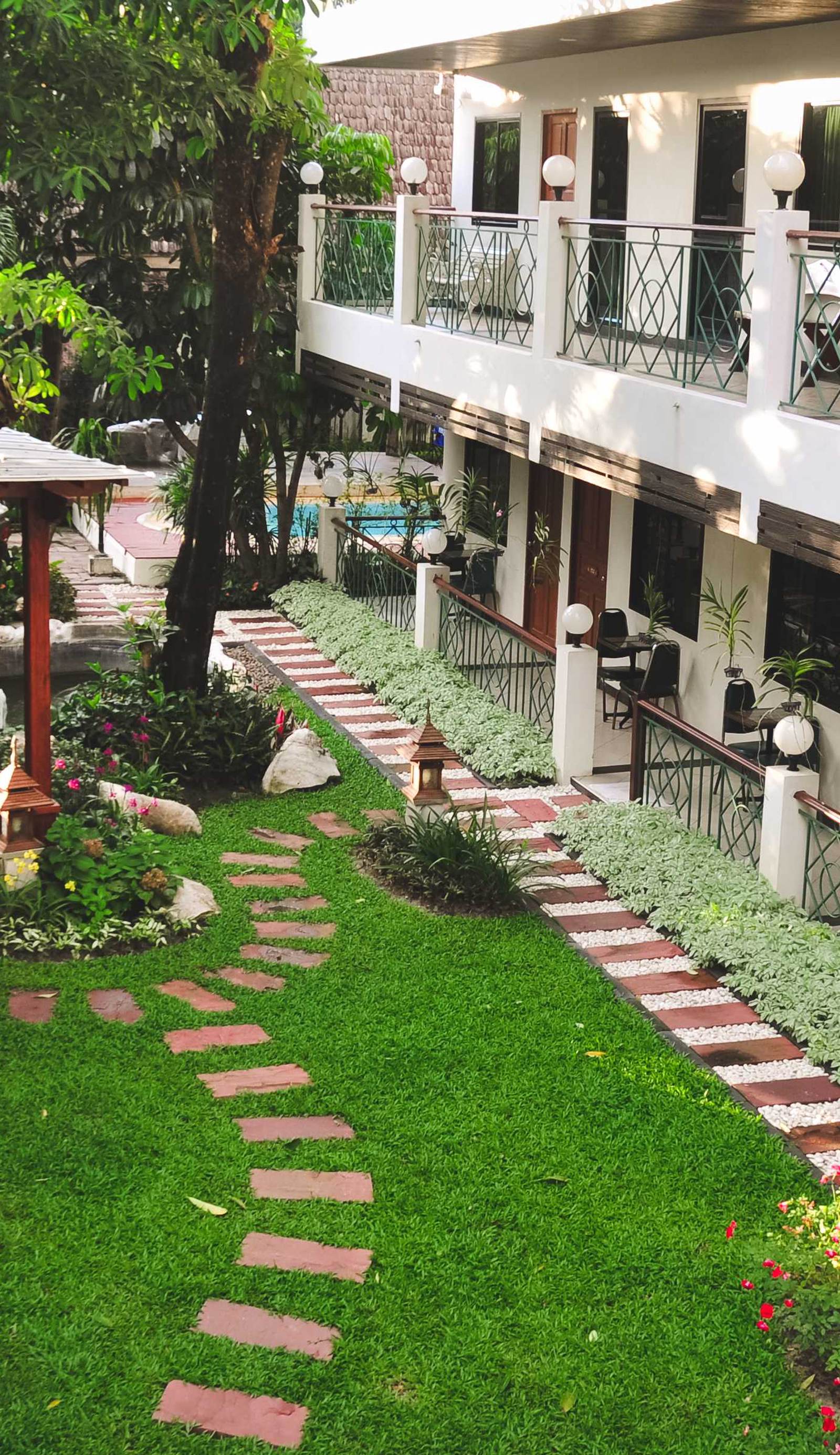 Charlie House Pinklao