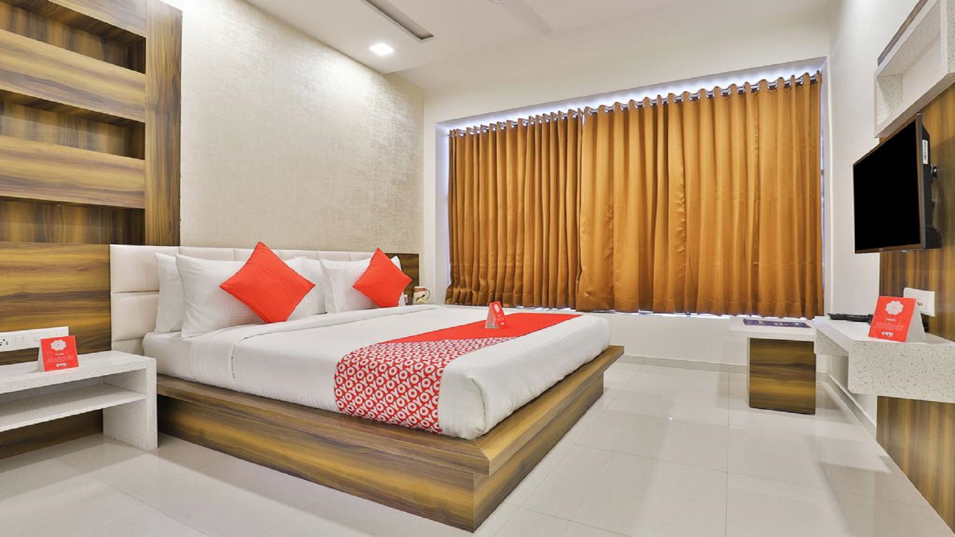 Hotel Shobhna Palace by Sky Stays