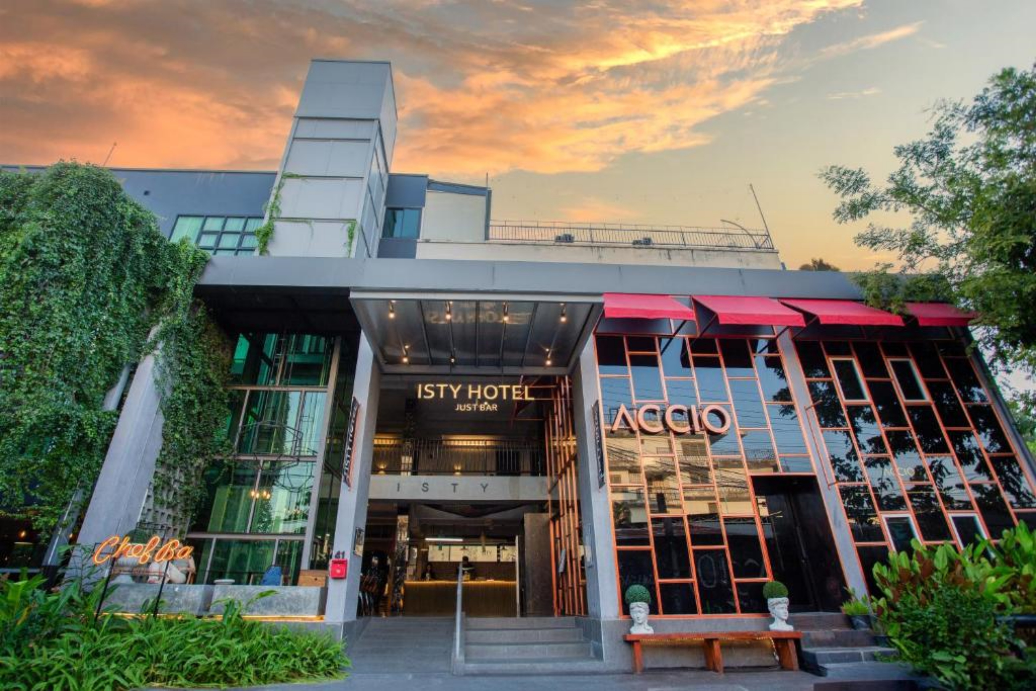 ISTY Hotel