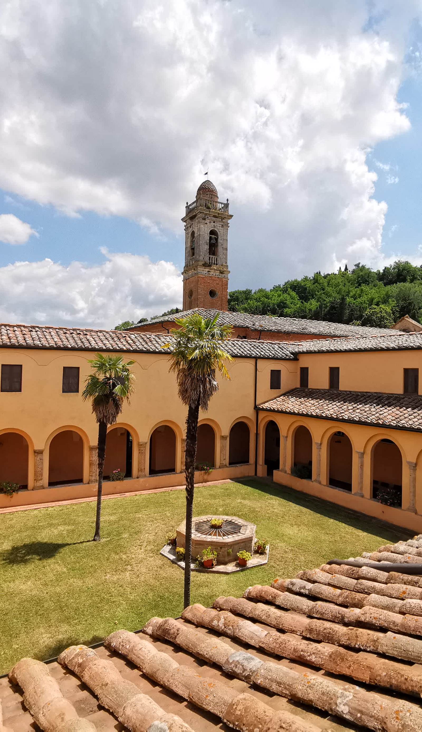 Chiostro delle Monache