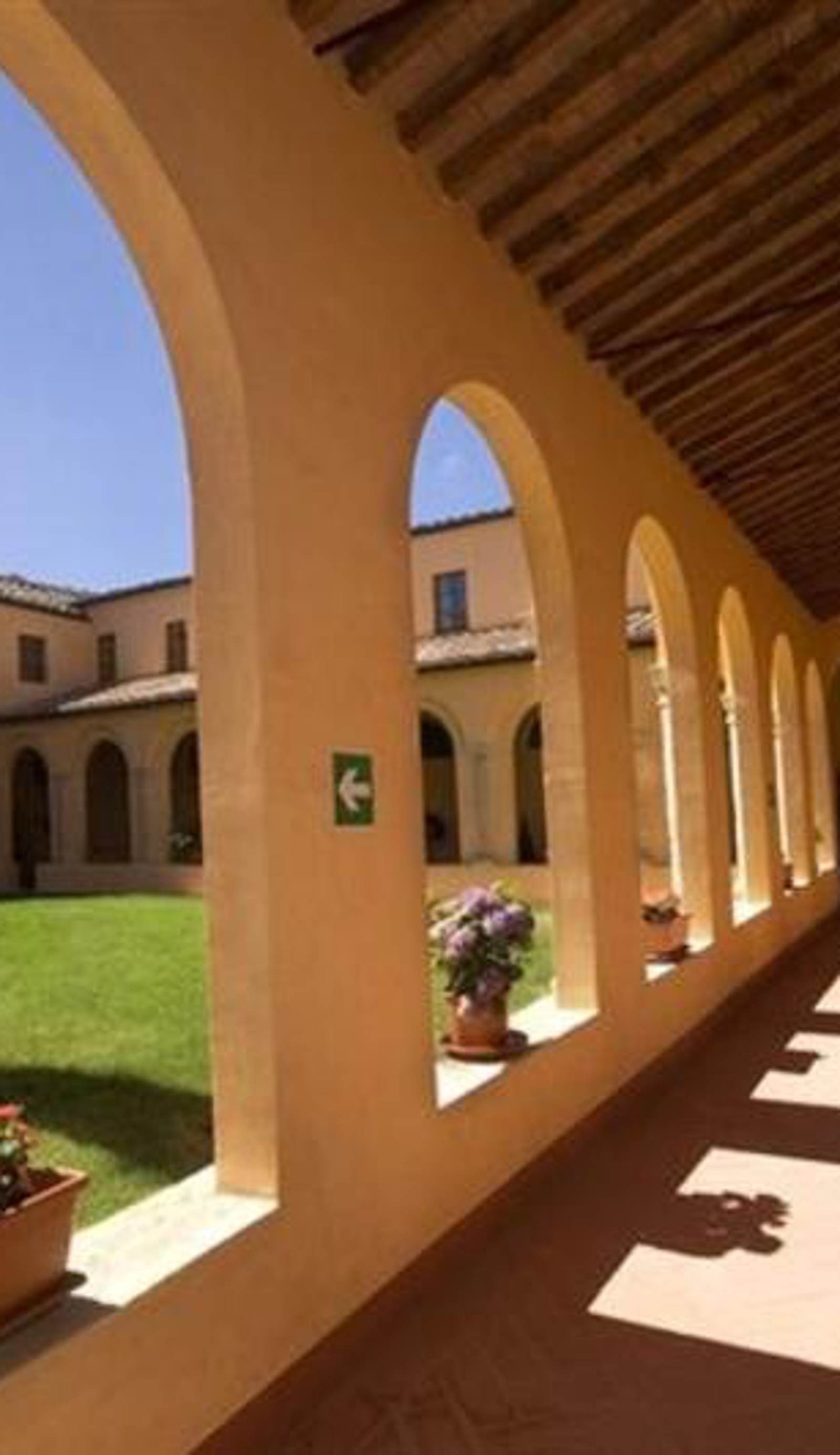 Chiostro delle Monache