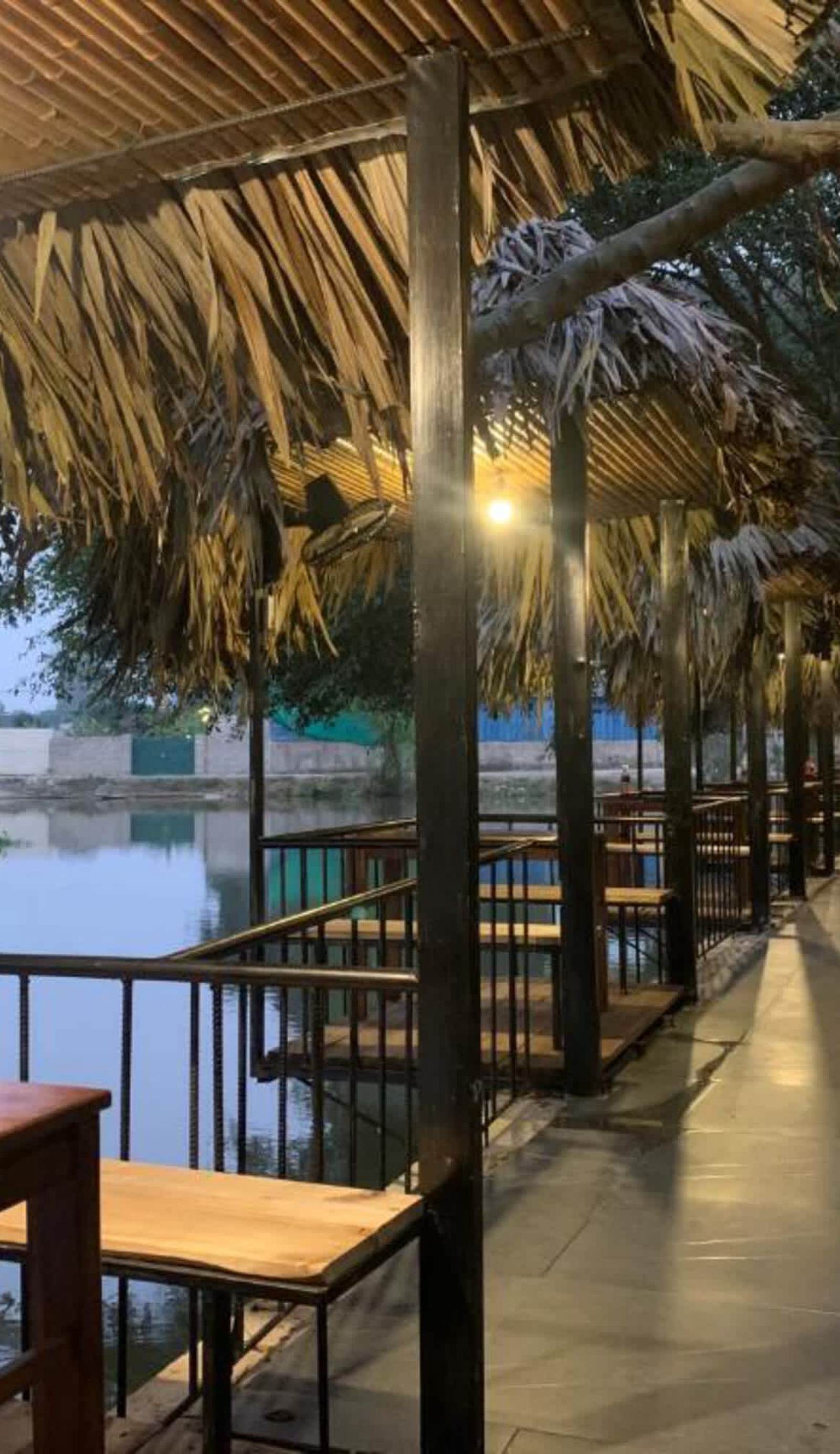 Trang An River mountain Ecolodge