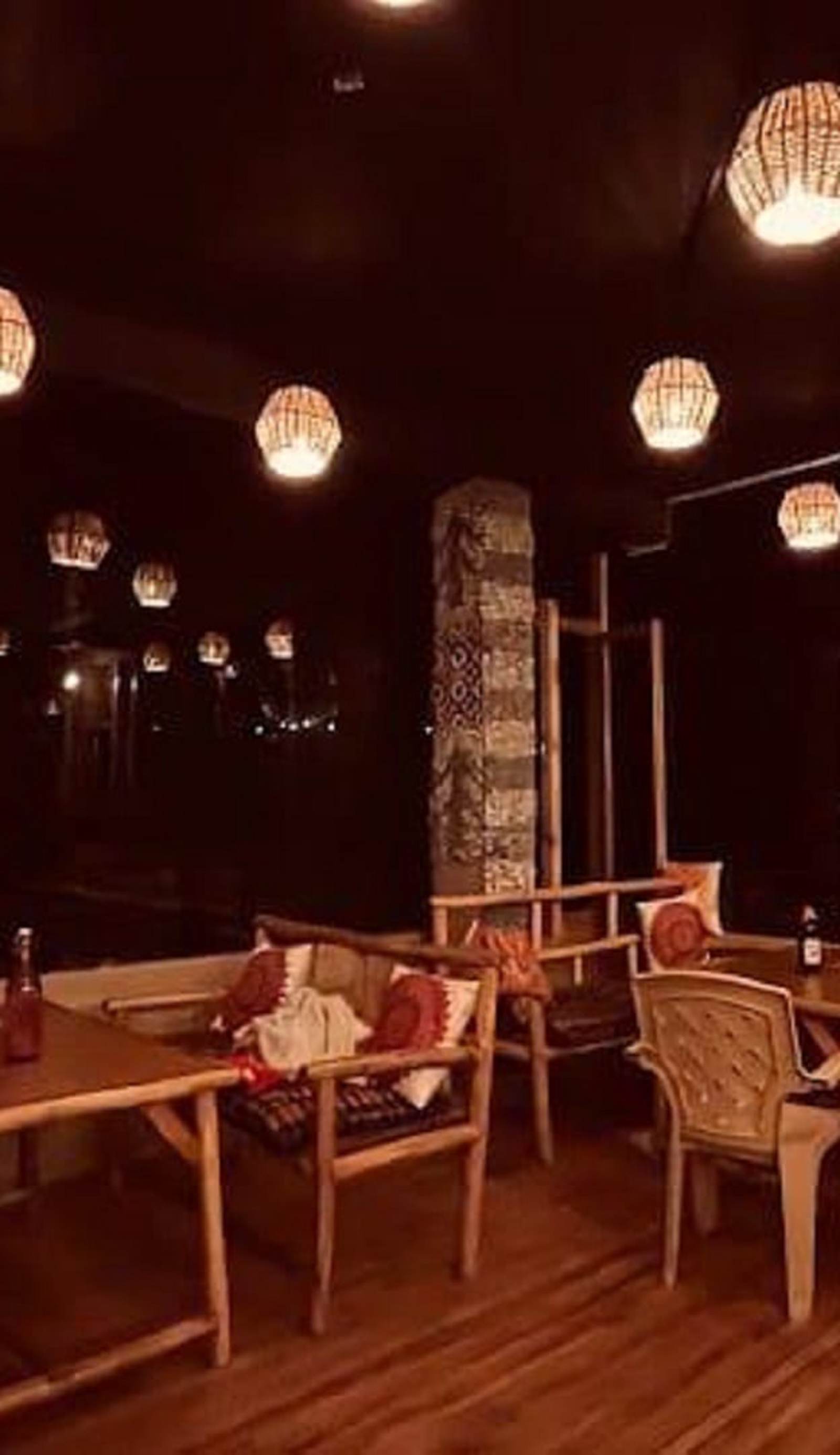 Mojo Cafe and Hostel