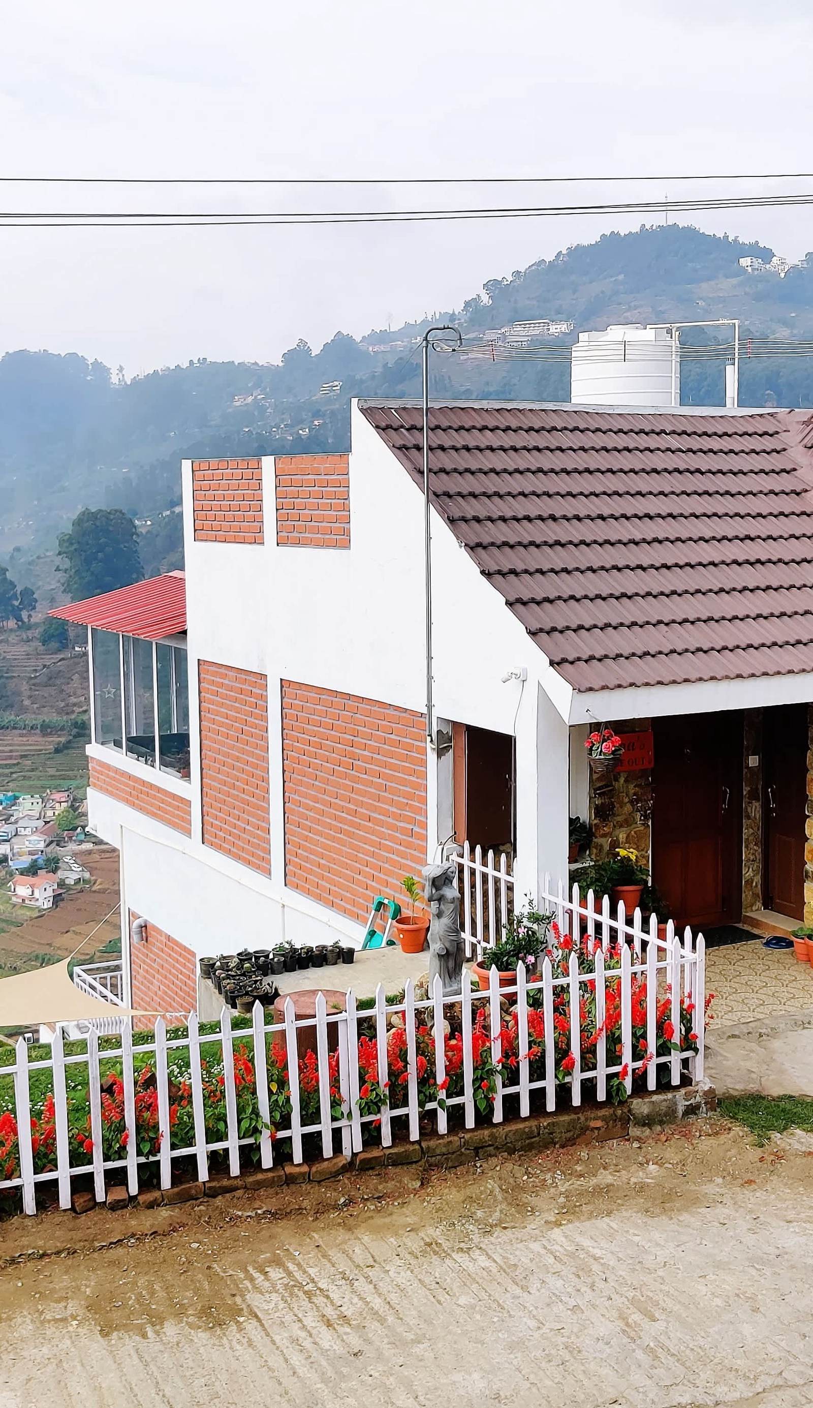 Sipas HideOut